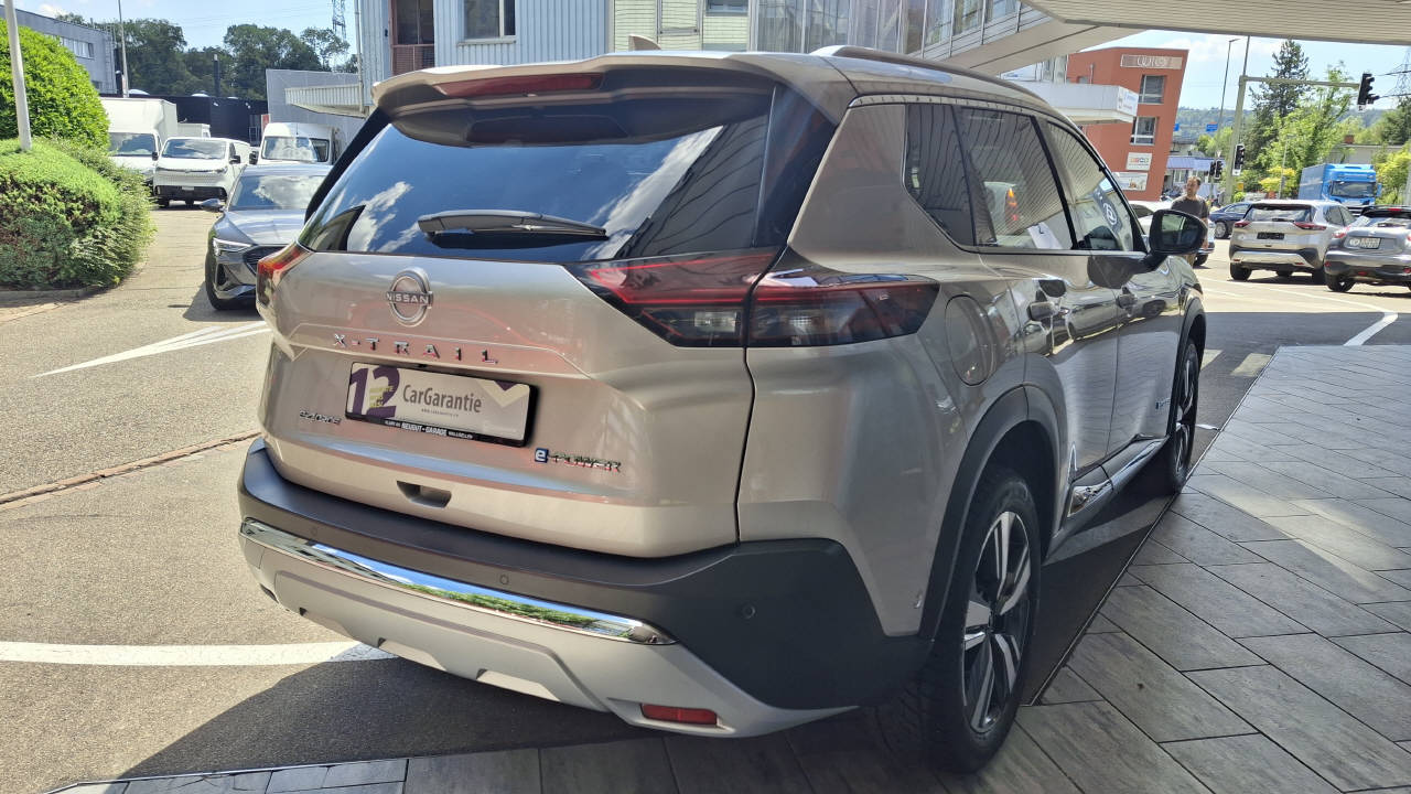 NISSAN X-Trail 1.5 VC-T Tekna+ e-4orce-image-3