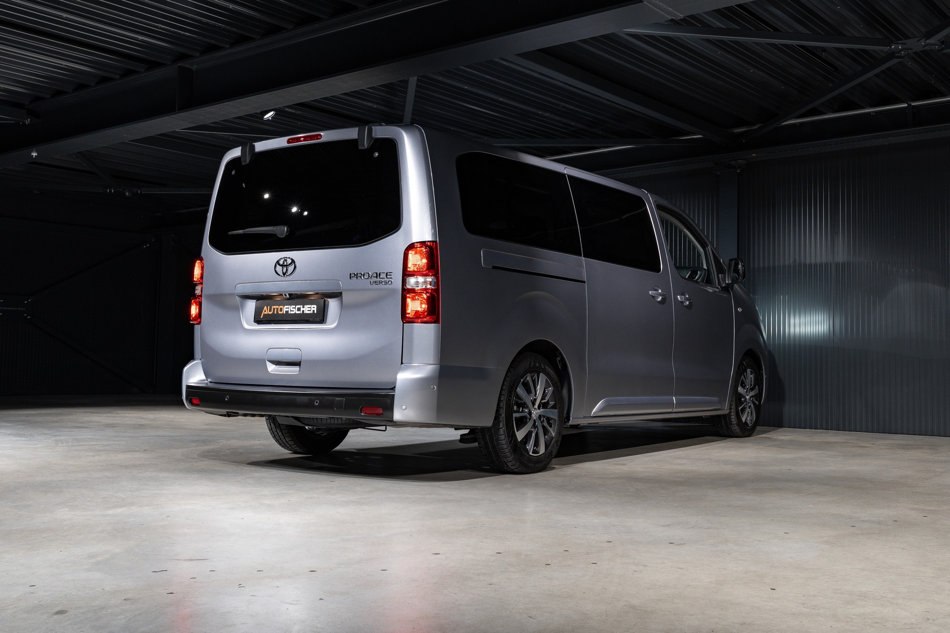 TOYOTA Proace Verso 2.0 D-4D Lounge Long Aut.-image-7