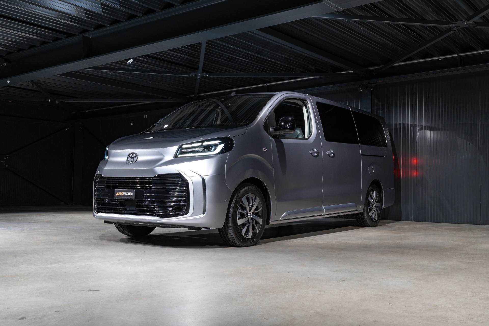 TOYOTA Proace Verso 2.0 D-4D Lounge Long Aut.-image-4