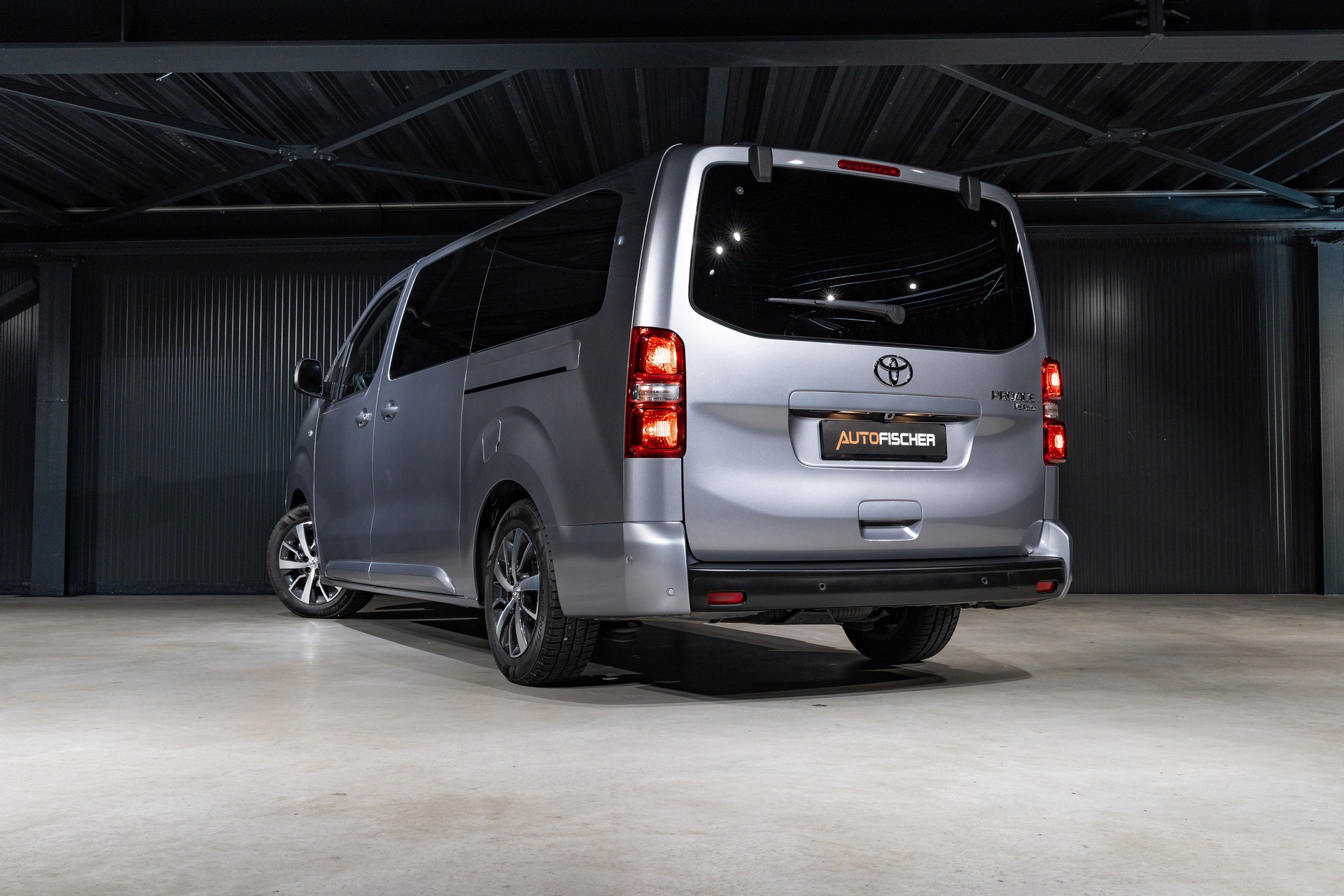 TOYOTA Proace Verso 2.0 D-4D Lounge Long Aut.-showroom-element-1