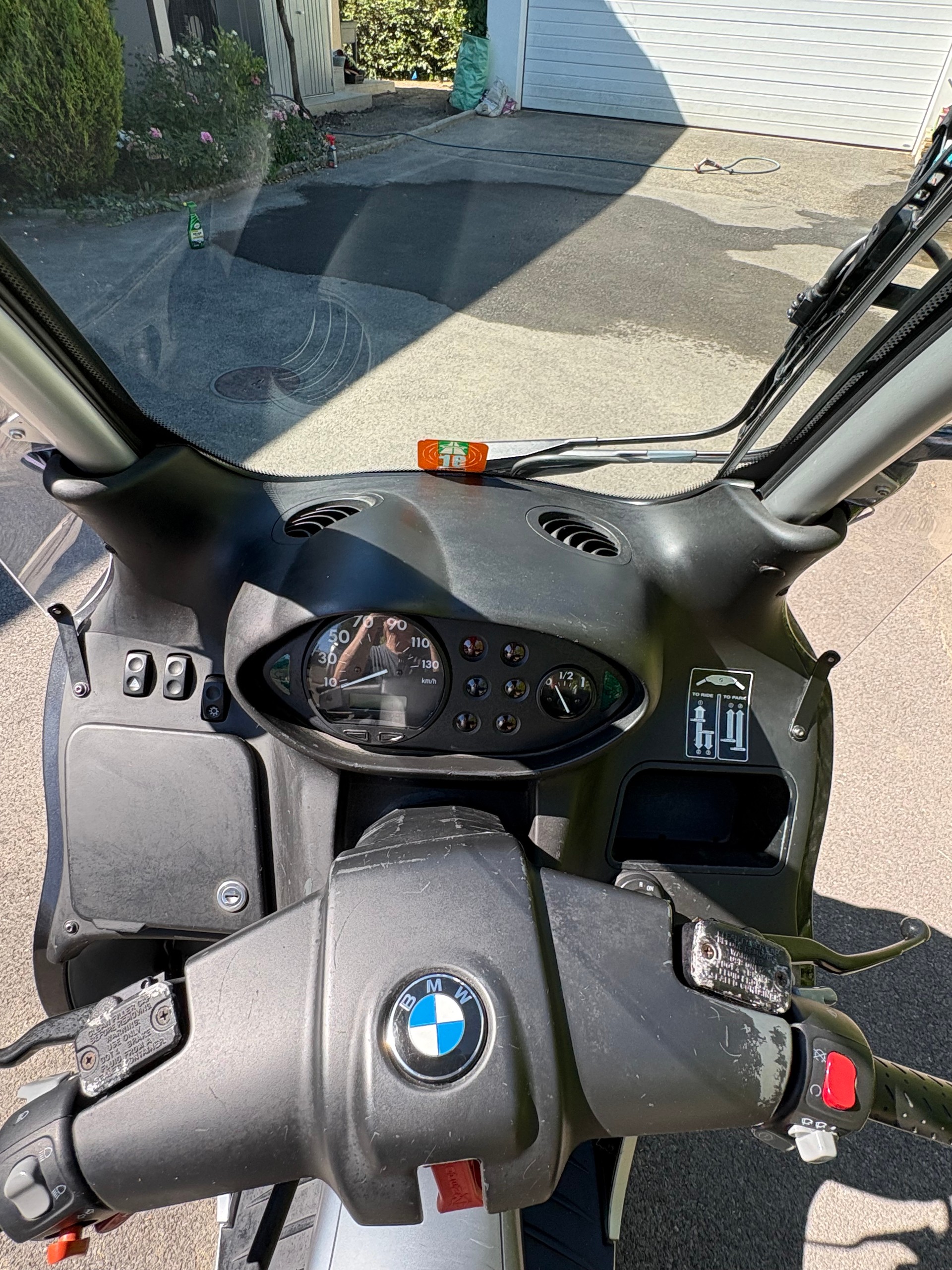 BMW C1 Executive-image-6