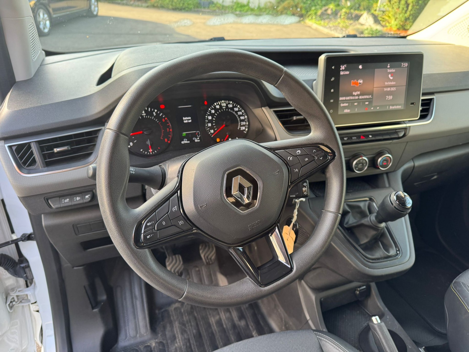 RENAULT Kangoo Van 1.3TCe OPEN SESAME 100 PF Extra-image-12