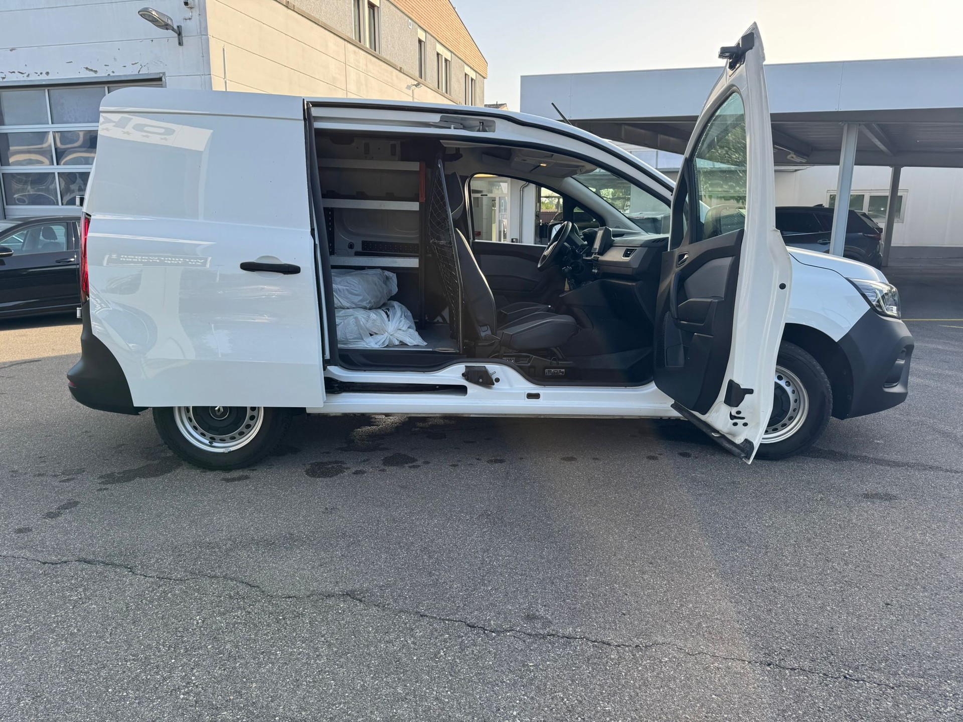 RENAULT Kangoo Van 1.3TCe OPEN SESAME 100 PF Extra-image-6