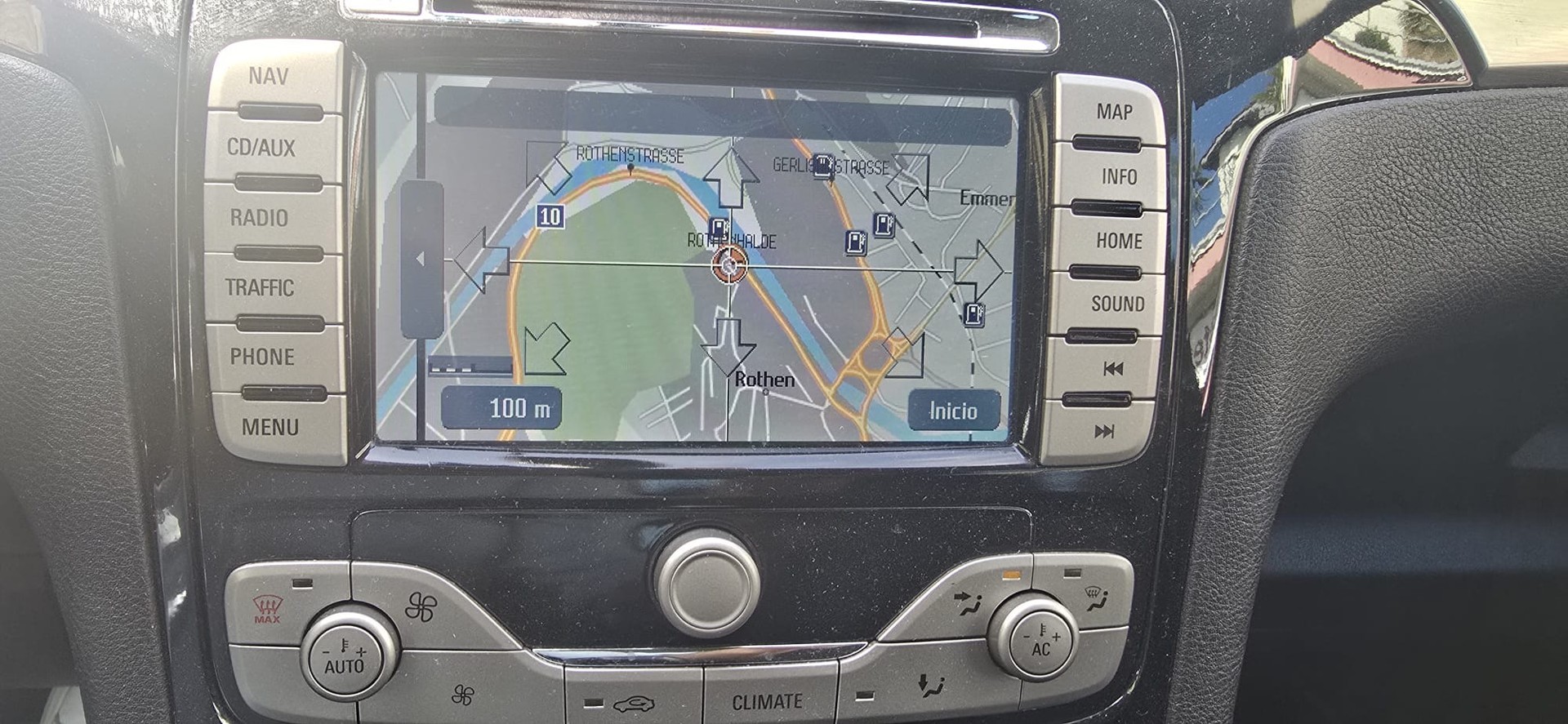 FORD S-Max 2.0 SCTi TitaniumS PowerShift-image-10