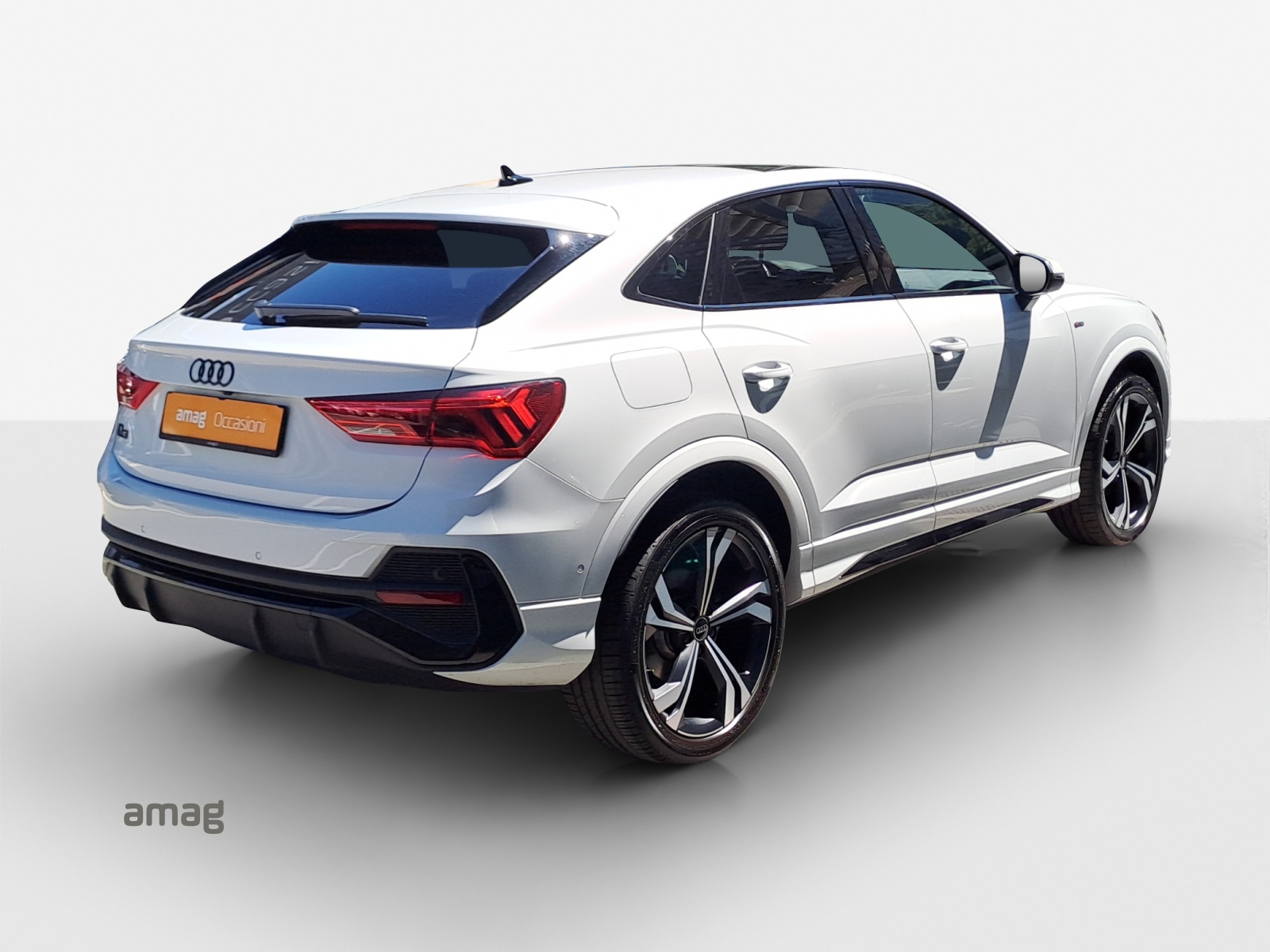 AUDI Q3 Sportback 35 TFSI S line Attraction S-tronic-image-4