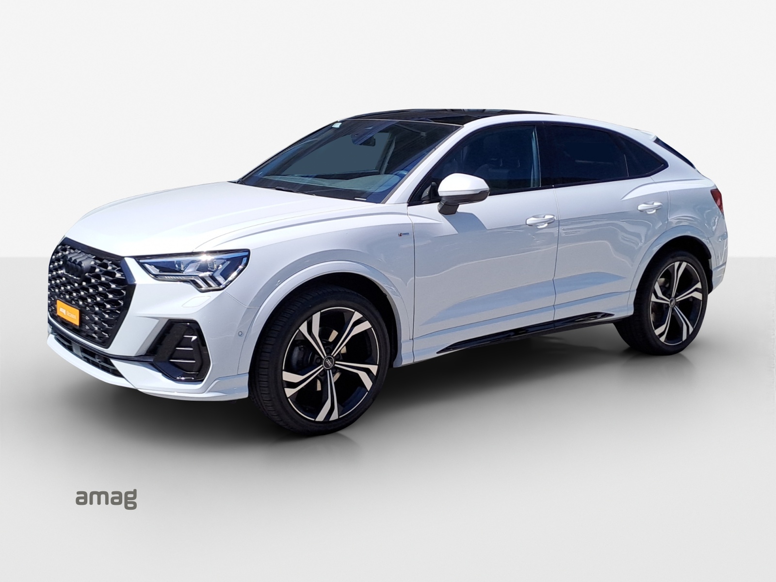 AUDI Q3 Sportback 35 TFSI S line Attraction S-tronic-image-0
