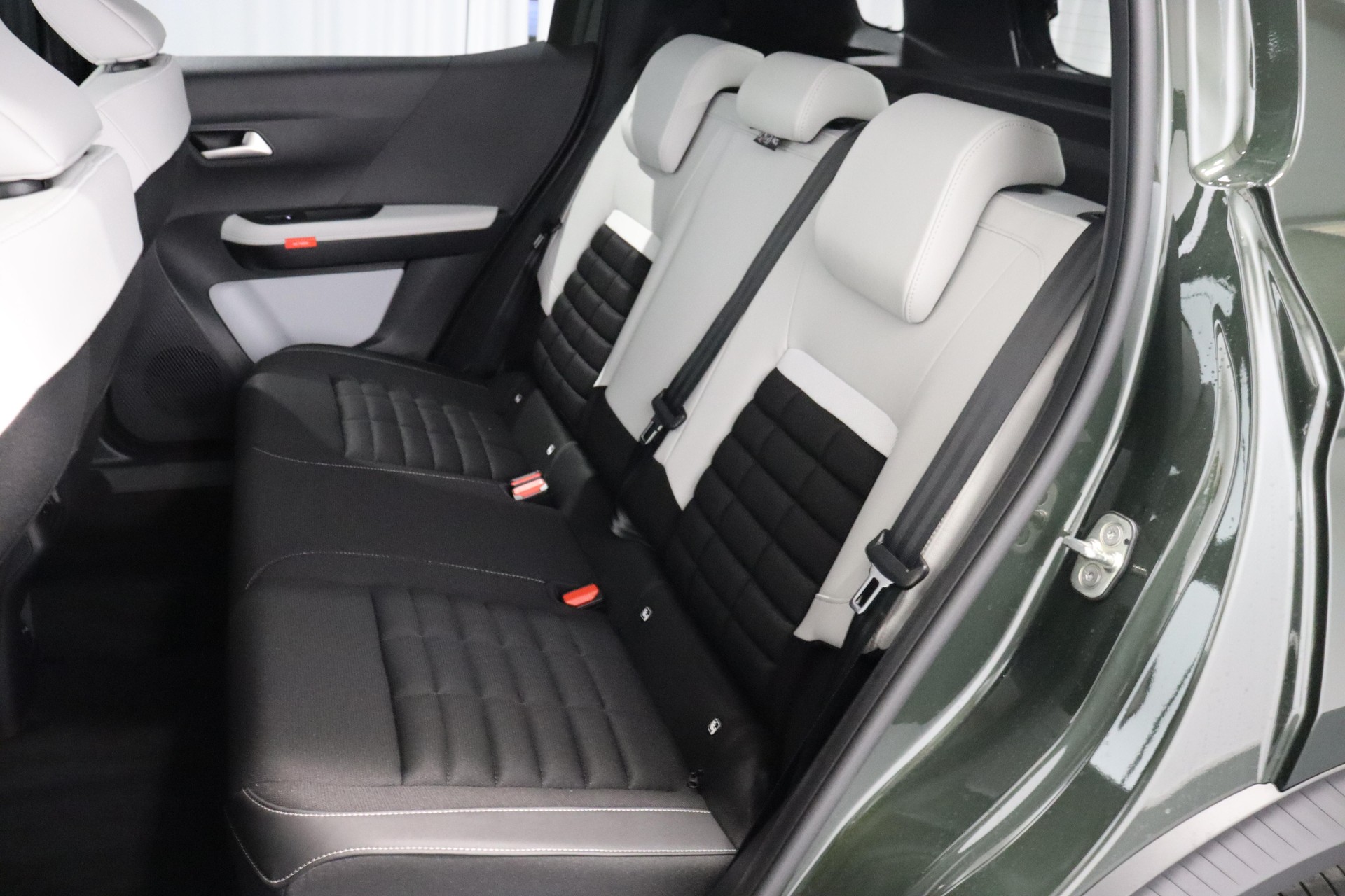 CITROEN C3 Aircross 1.2 Hybrid Max-image-4