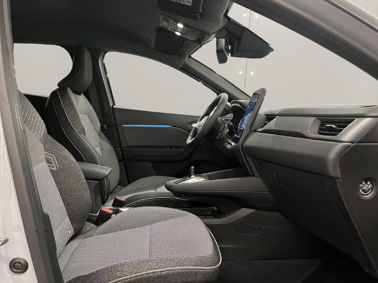 RENAULT Captur 1.8 E-Tech techno EW-image-4