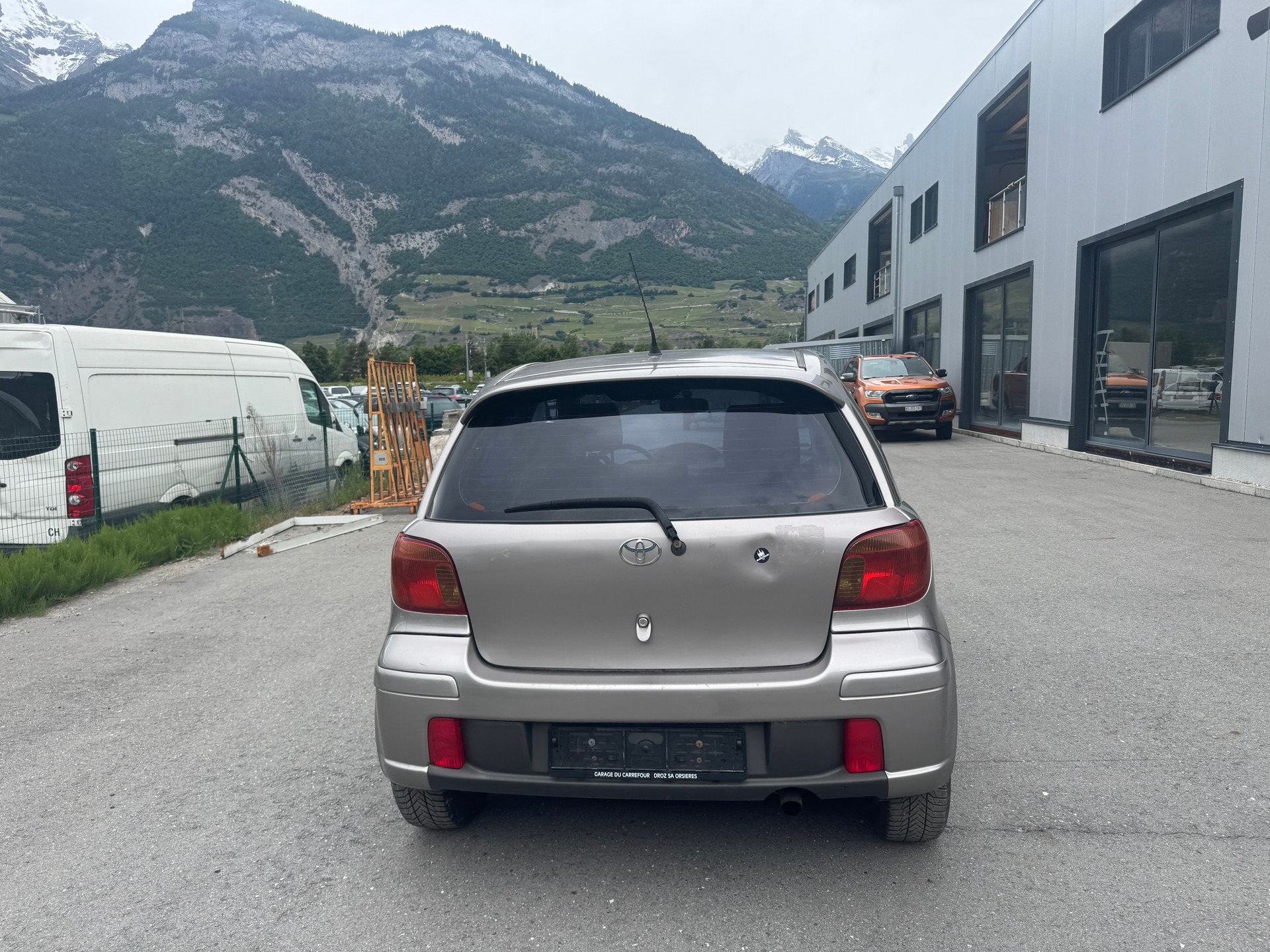 TOYOTA Yaris 1.5 TS-image-4