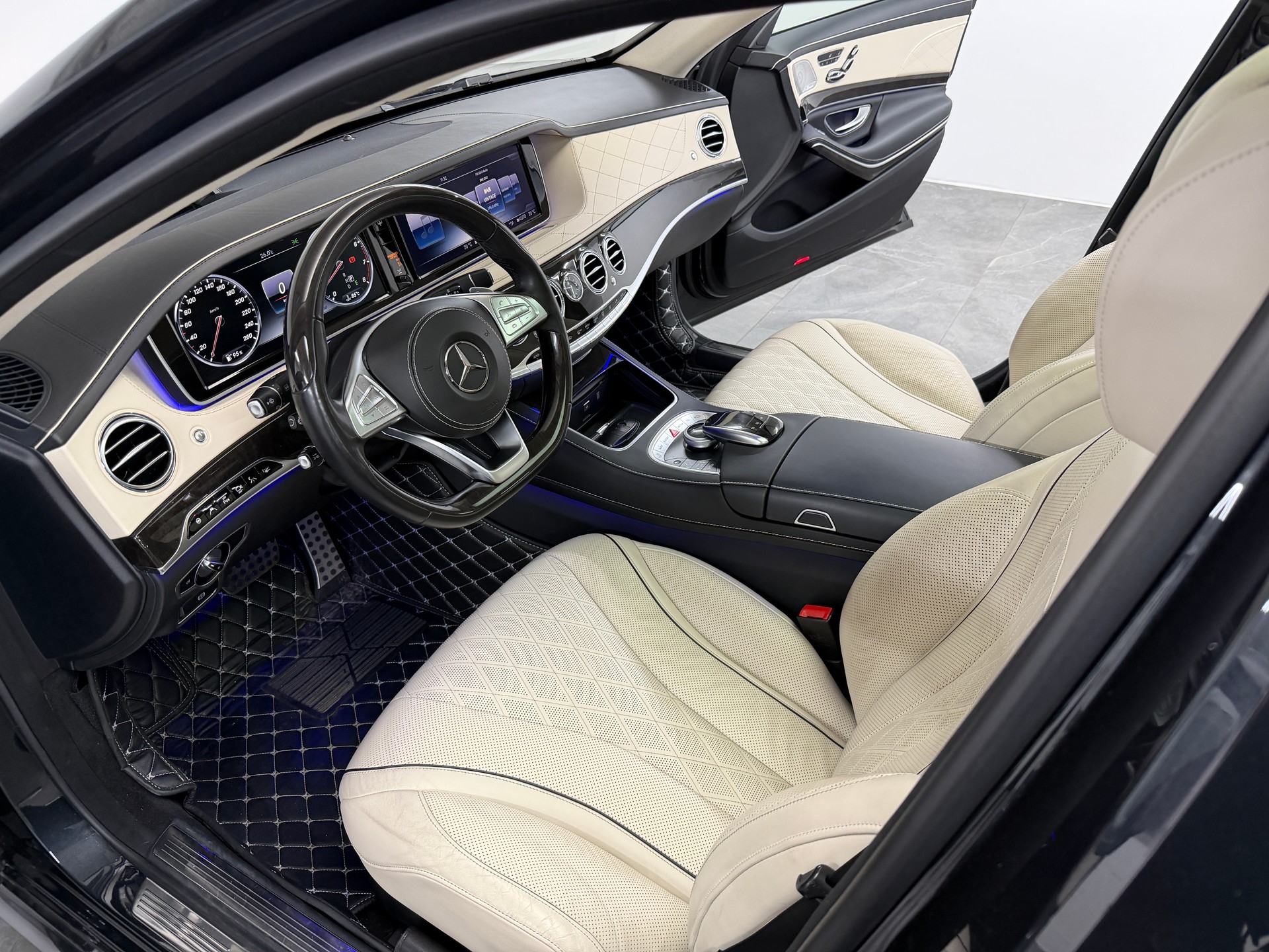 MERCEDES-BENZ S 500 Long AMG-Line magnetitschwarz 4Matic 9G-Tronic / Taxi Umbau / Fahrtenschreiber / Taxometer inkl. Taxileuchte /-image-6