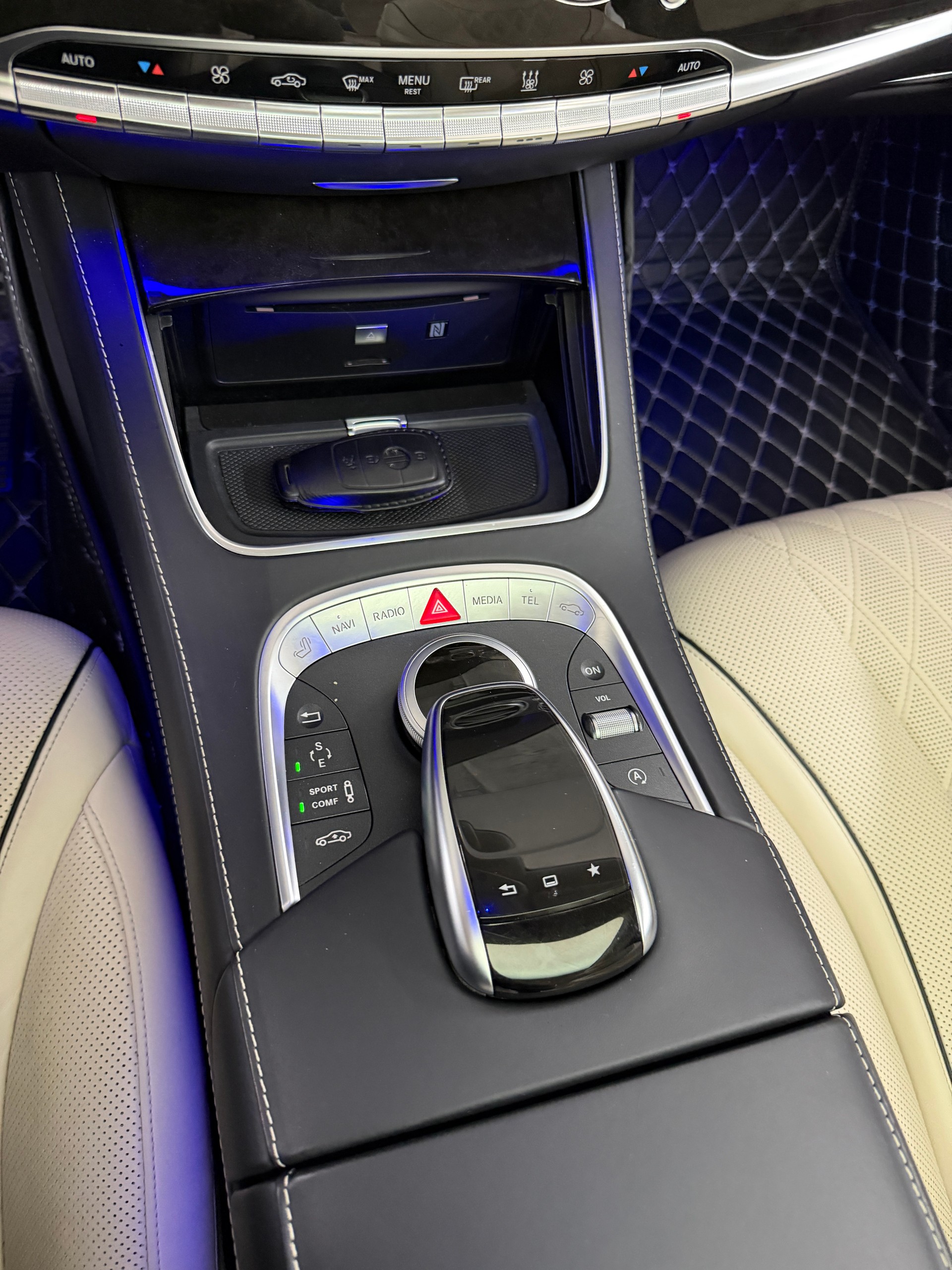 MERCEDES-BENZ S 500 Long AMG-Line magnetitschwarz 4Matic 9G-Tronic / Taxi Umbau / Fahrtenschreiber / Taxometer inkl. Taxileuchte /-image-18
