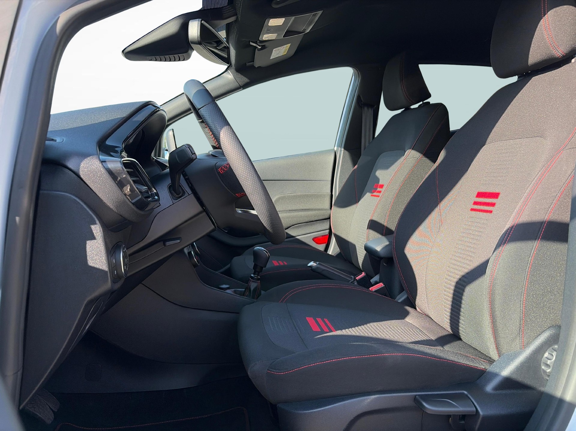 FORD Fiesta 1.0 EcoB Hybrid ST-Line X-image-9
