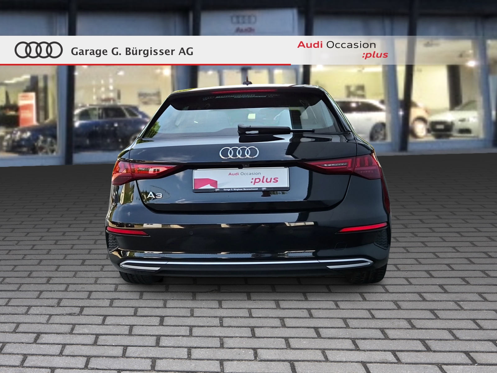 AUDI A3 Sportback 35 TFSI advanced Attraction S-tronic Mythosschwarz Metallic-image-4