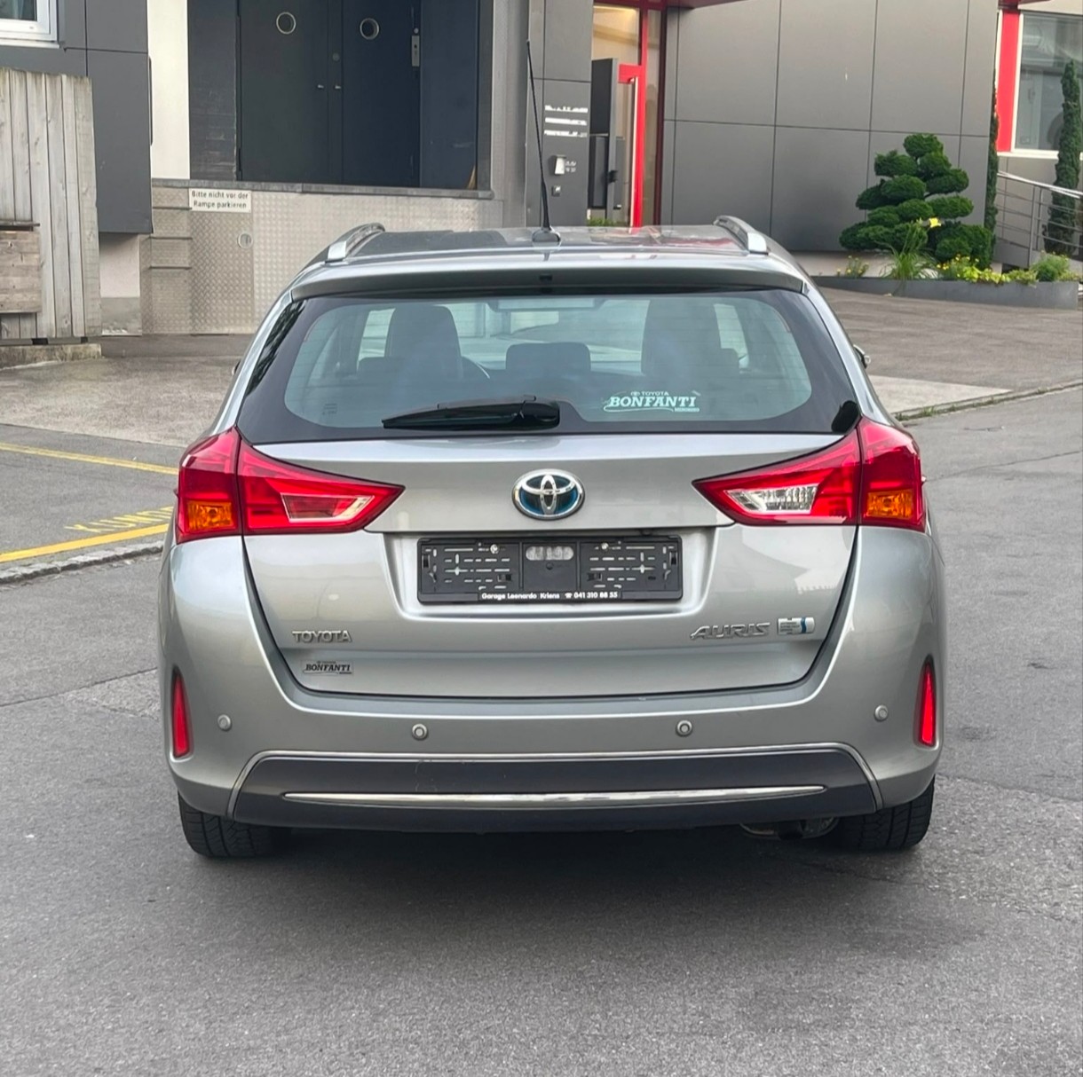 TOYOTA Auris Touring Sports 1.8 16V HSD Linea Sol-image-5