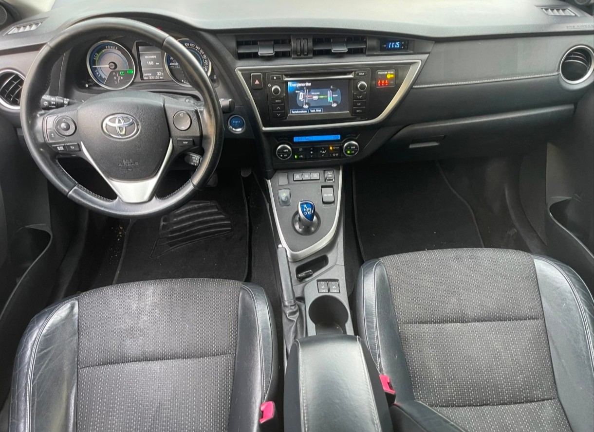 TOYOTA Auris Touring Sports 1.8 16V HSD Linea Sol-image-6