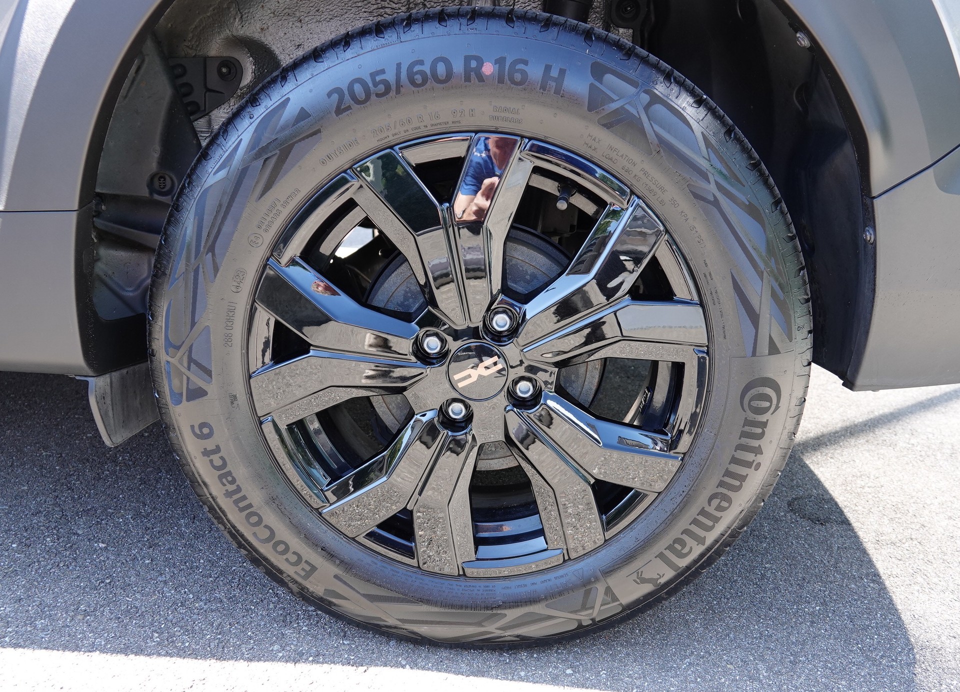 DACIA Jogger 1.6 Hybrid Extreme-image-18