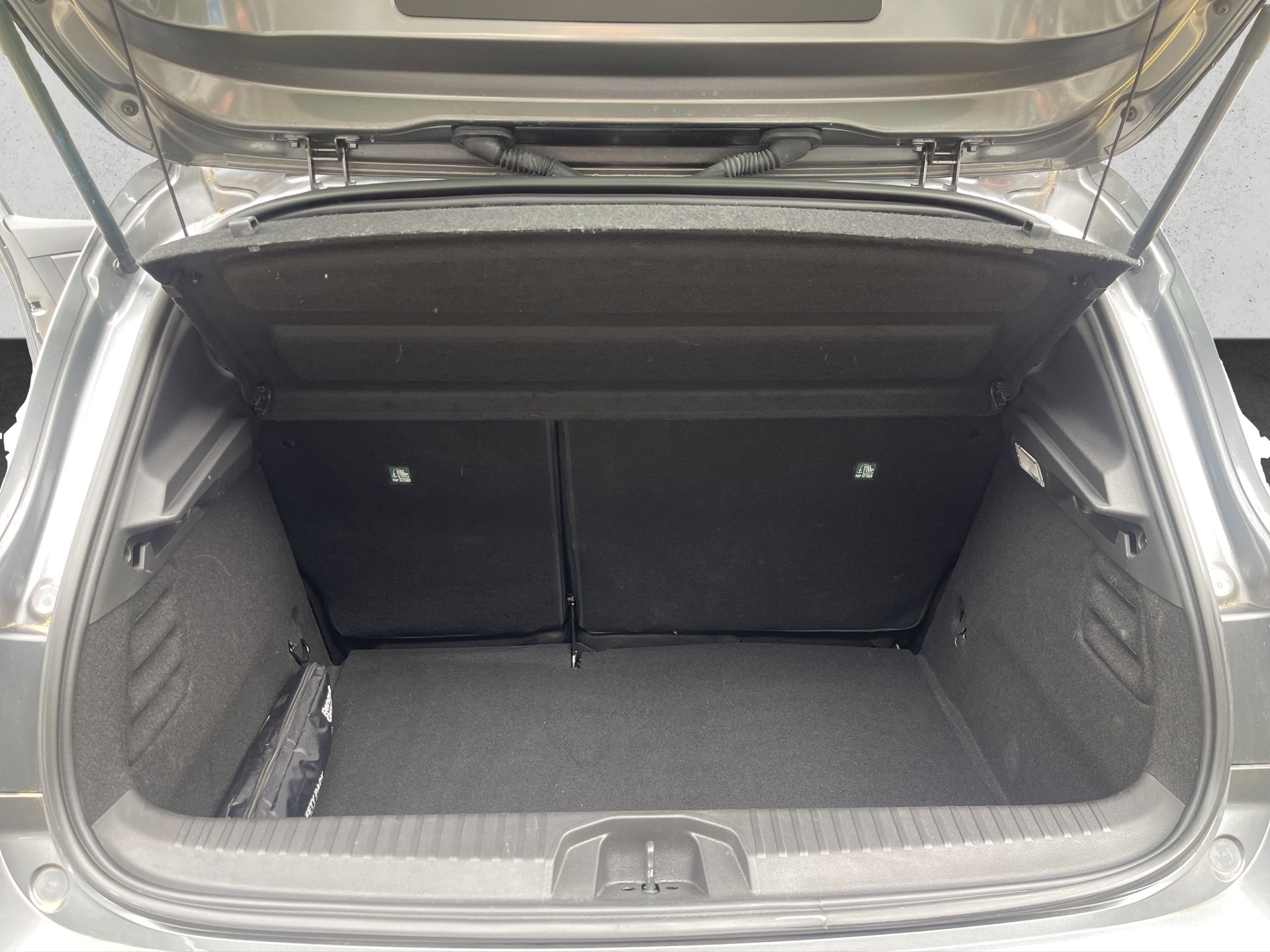 RENAULT Clio 1.0 Evolution-image-13