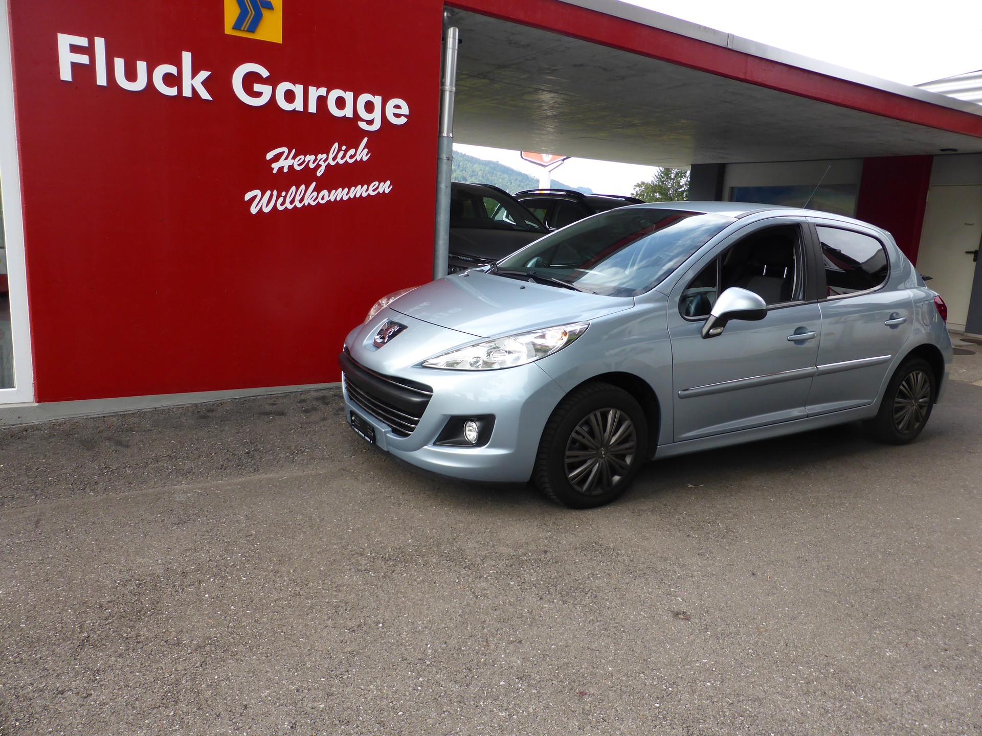 PEUGEOT 207 1.6 16V Lion Edition Automatic-image-0