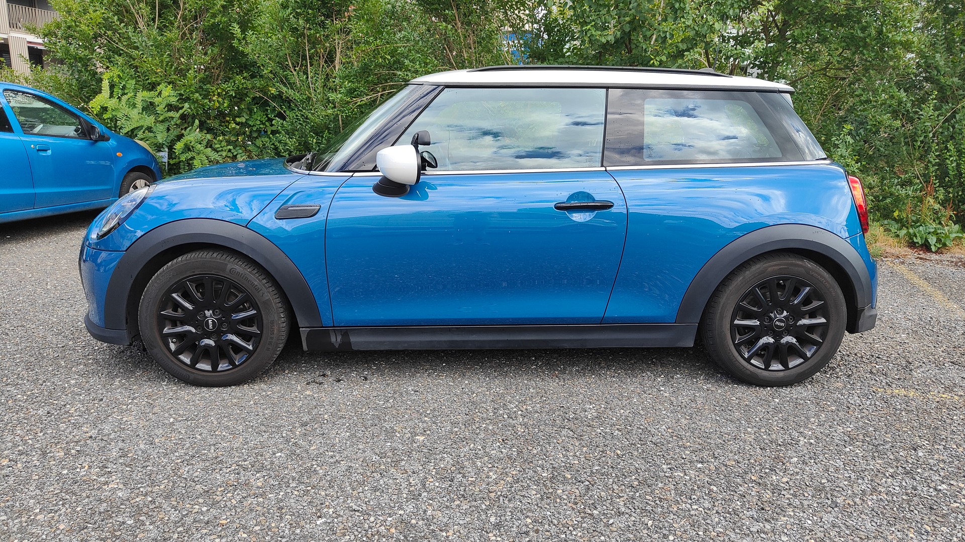 MINI 1.5i Cooper-image-2