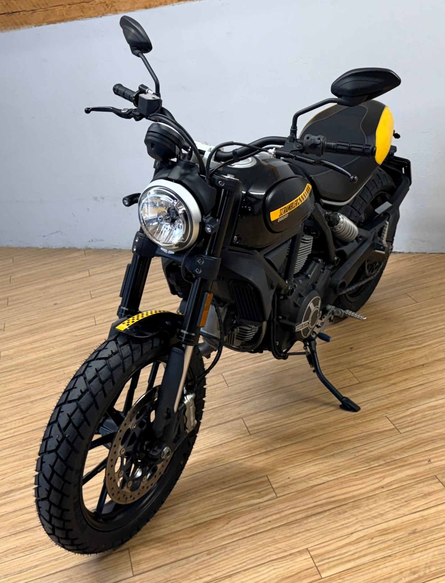 DUCATI Scrambler 800 Full Throttle (35kW)-image-5