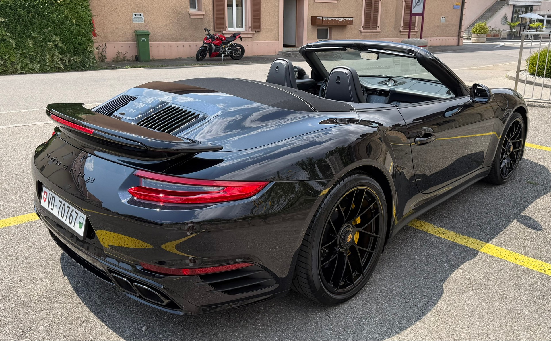 PORSCHE 3.8 Turbo S PDK-image-2