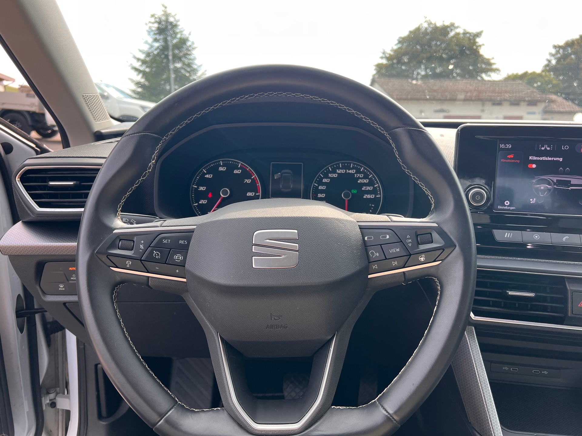 SEAT Leon ST 1.5 TSI EVO ACT Style DSG-image-13