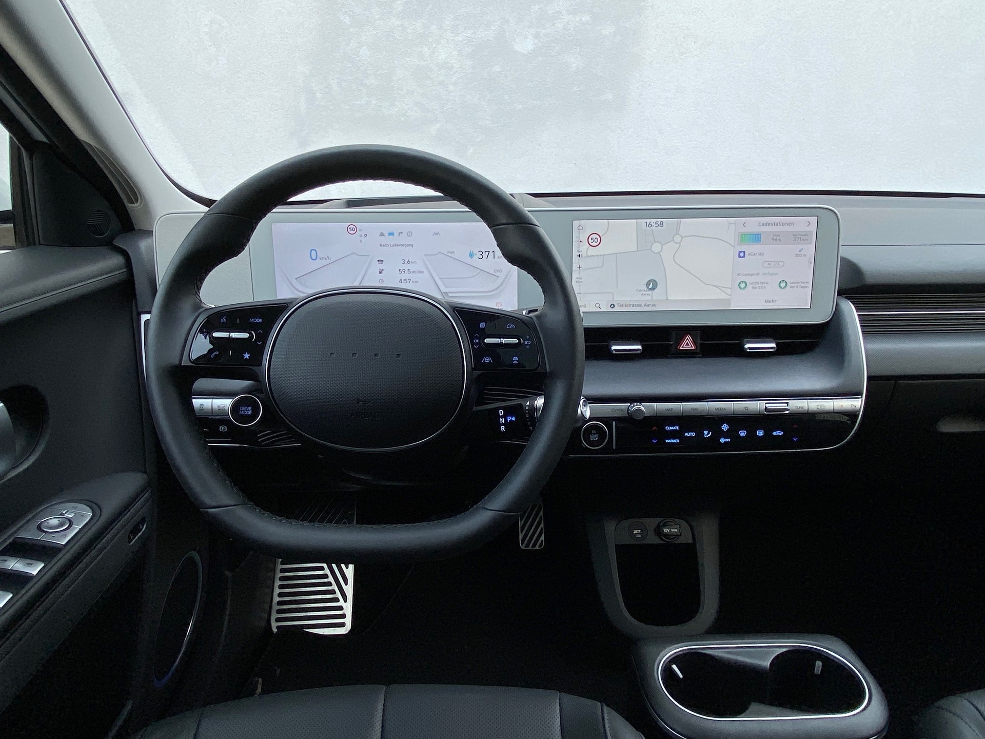 HYUNDAI Ioniq 5 *77kWh*Swiss*Amplia*2WD*-image-7