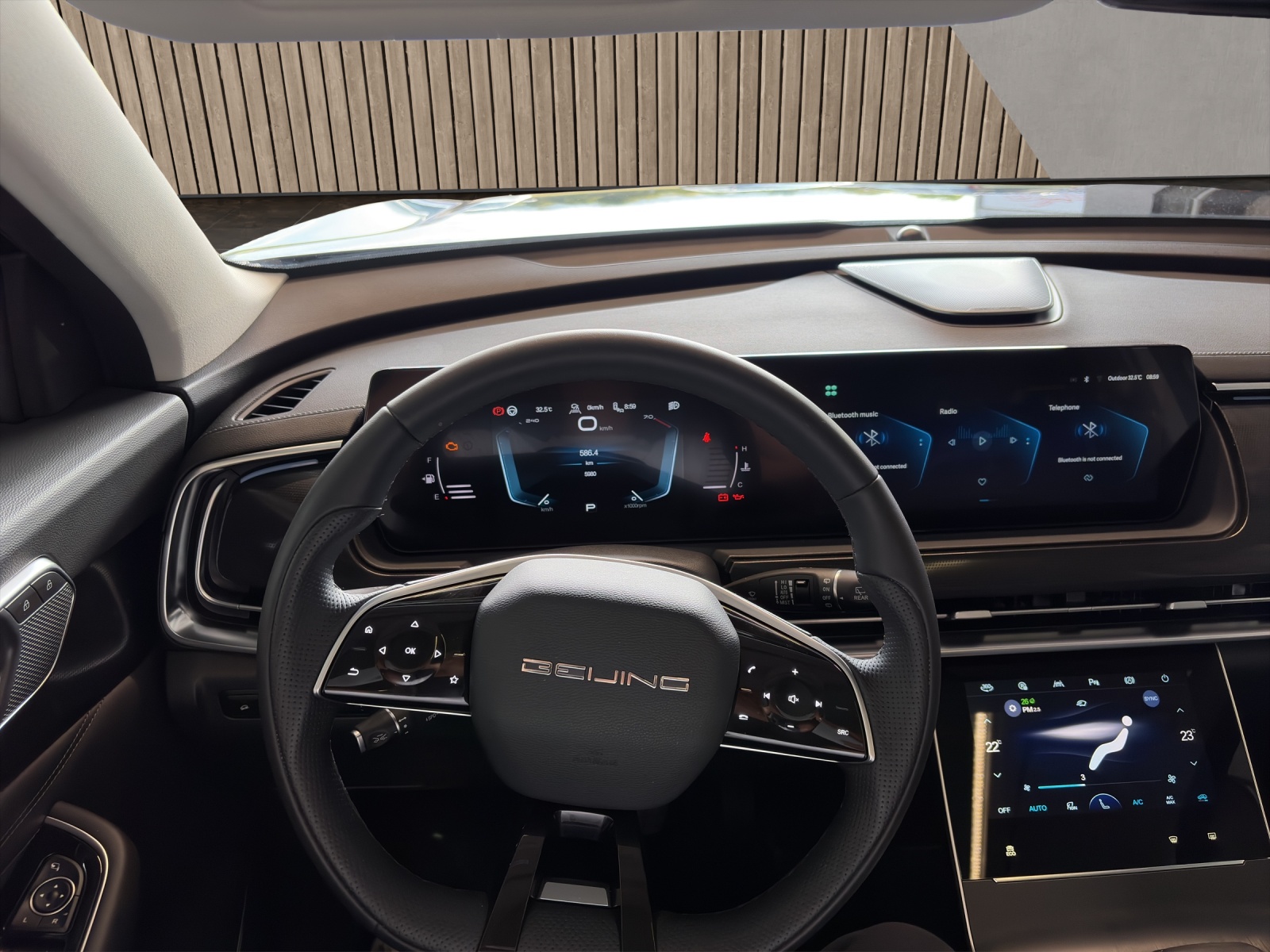 BAIC X7 1.5 Luxury-image-9