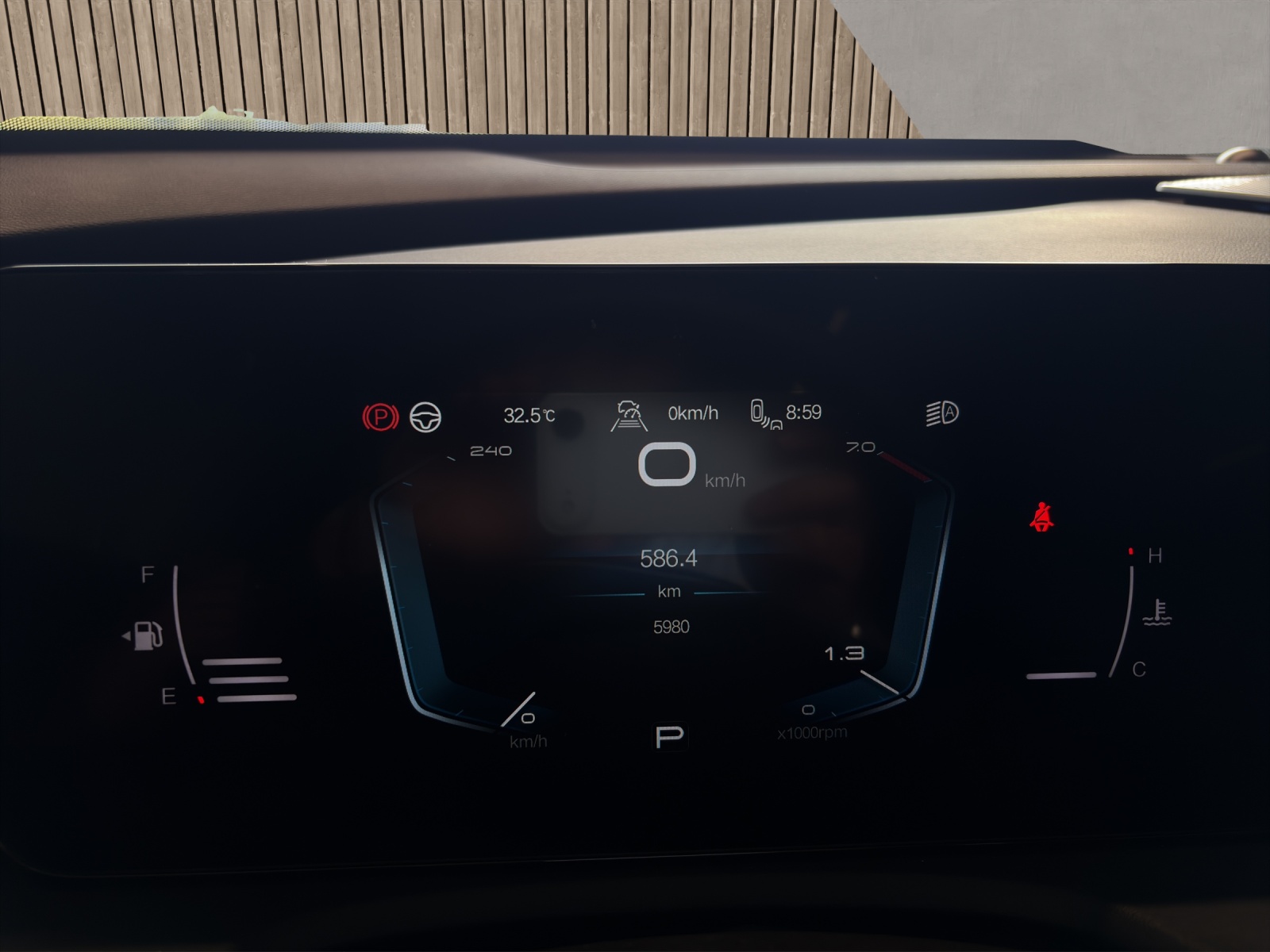BAIC X7 1.5 Luxury-image-10