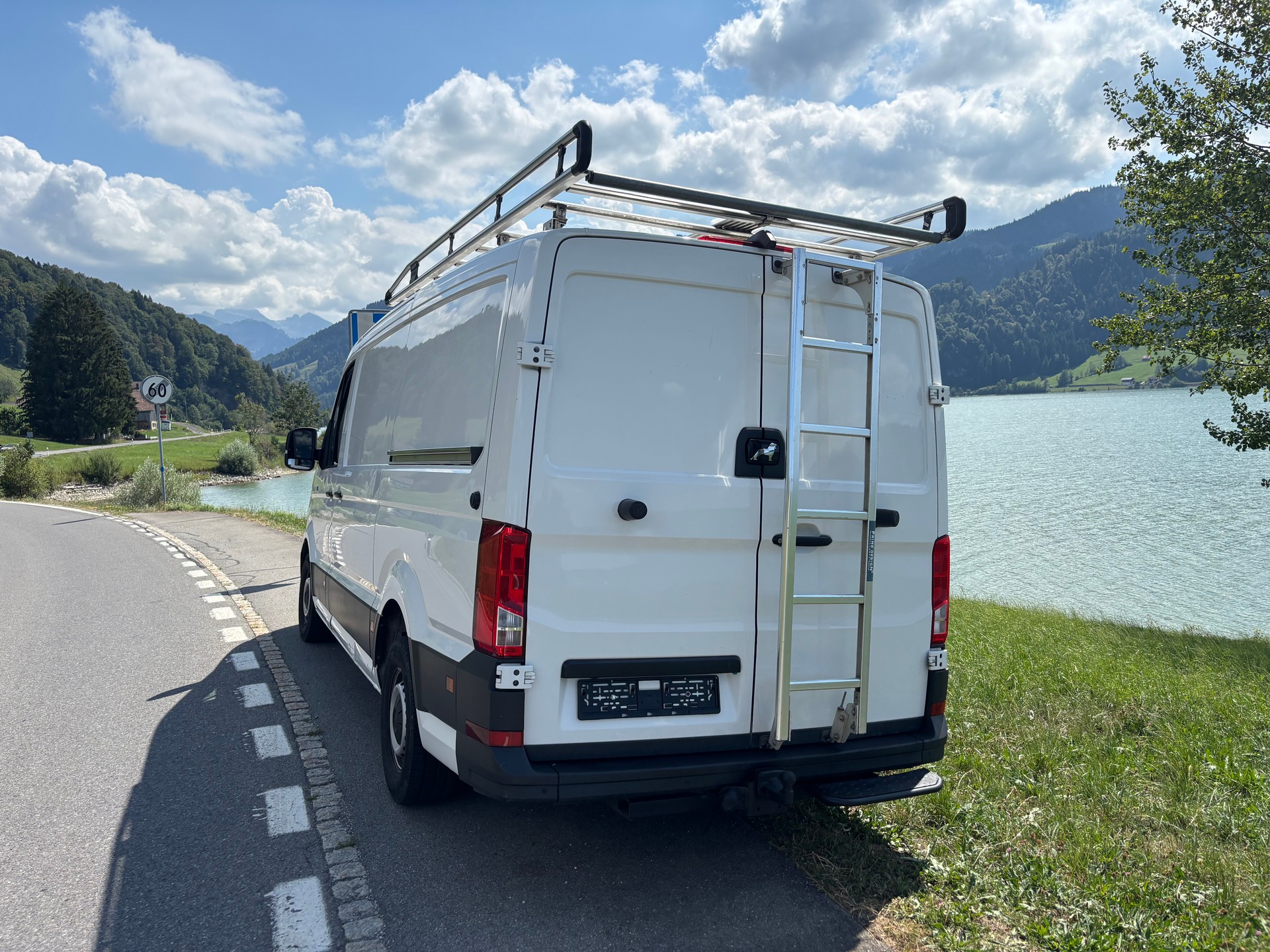 MAN TGE 3.180 Standard 4x4 A-image-3