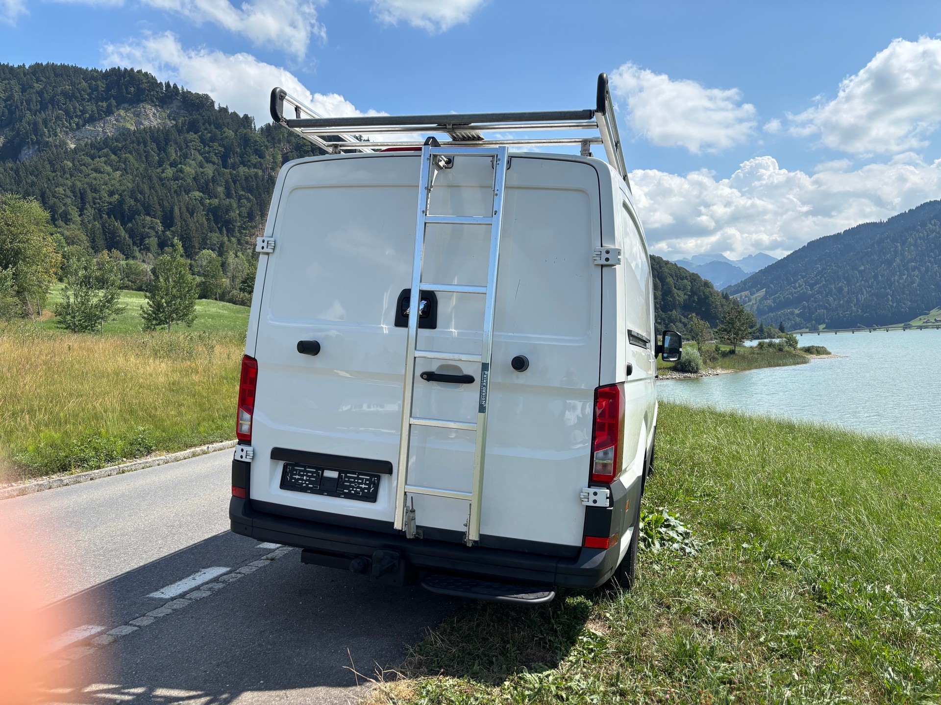 MAN TGE 3.180 Standard 4x4 A-image-5
