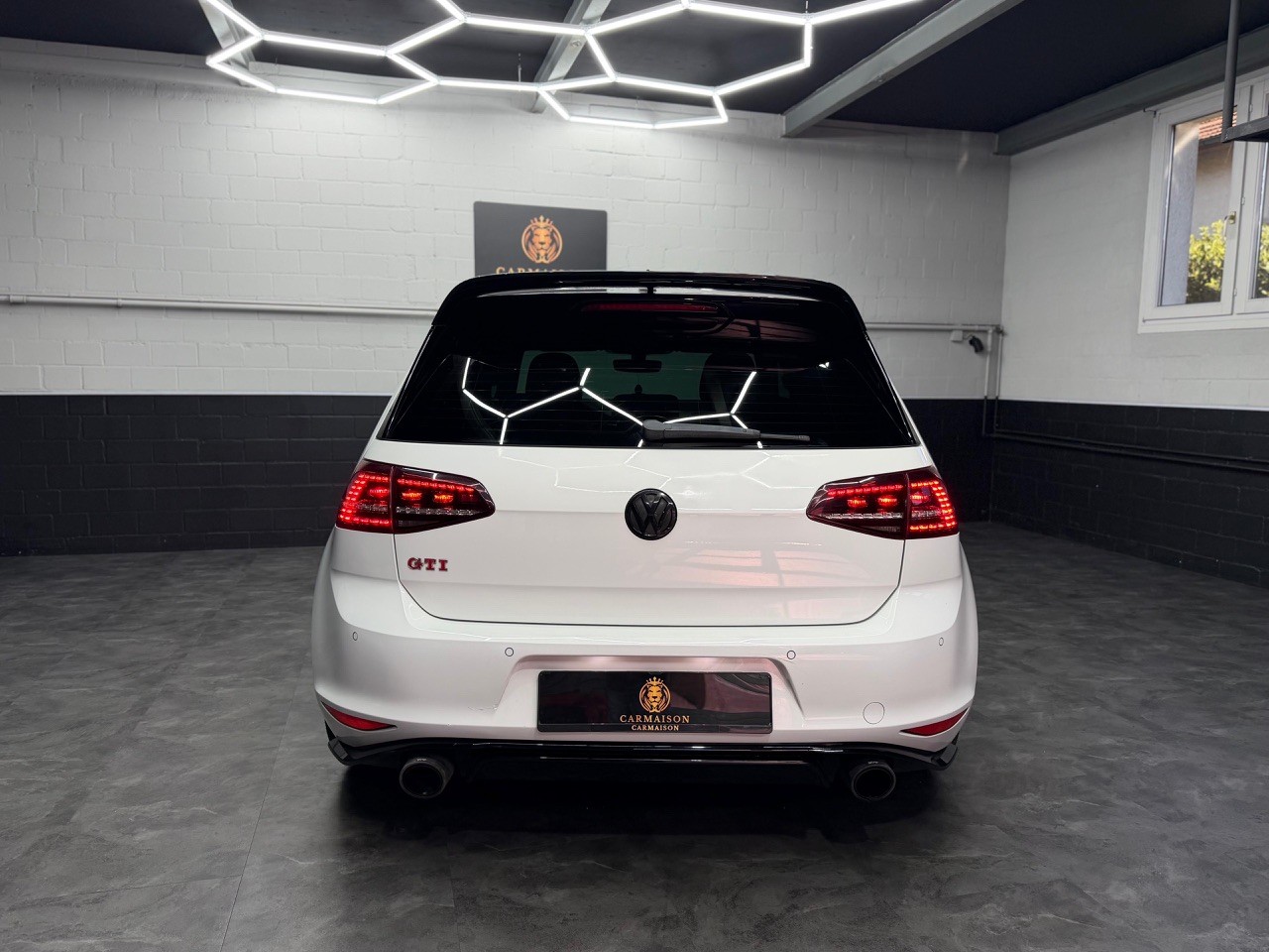 VW Golf 2.0 TSI GTI Clubsport DSG | CH-Auto | KW Tiefergelegt | Remus Auspuff | Rückfahrkamera | ACC-image-7