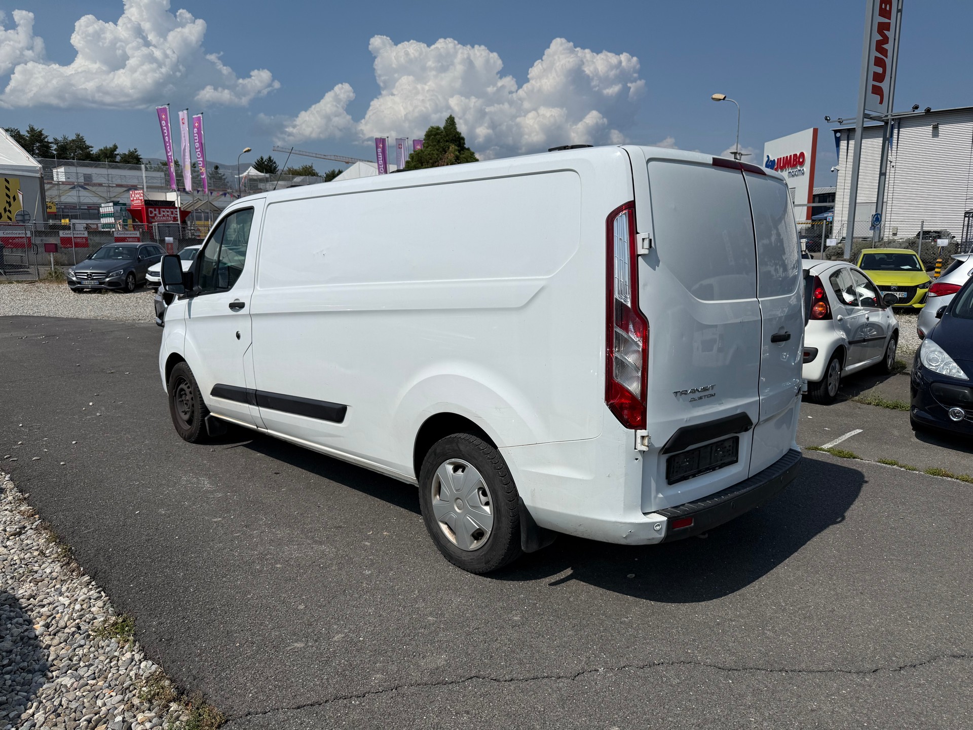 FORD Transit Custom Van 320 L2H1 Trend A-image-5