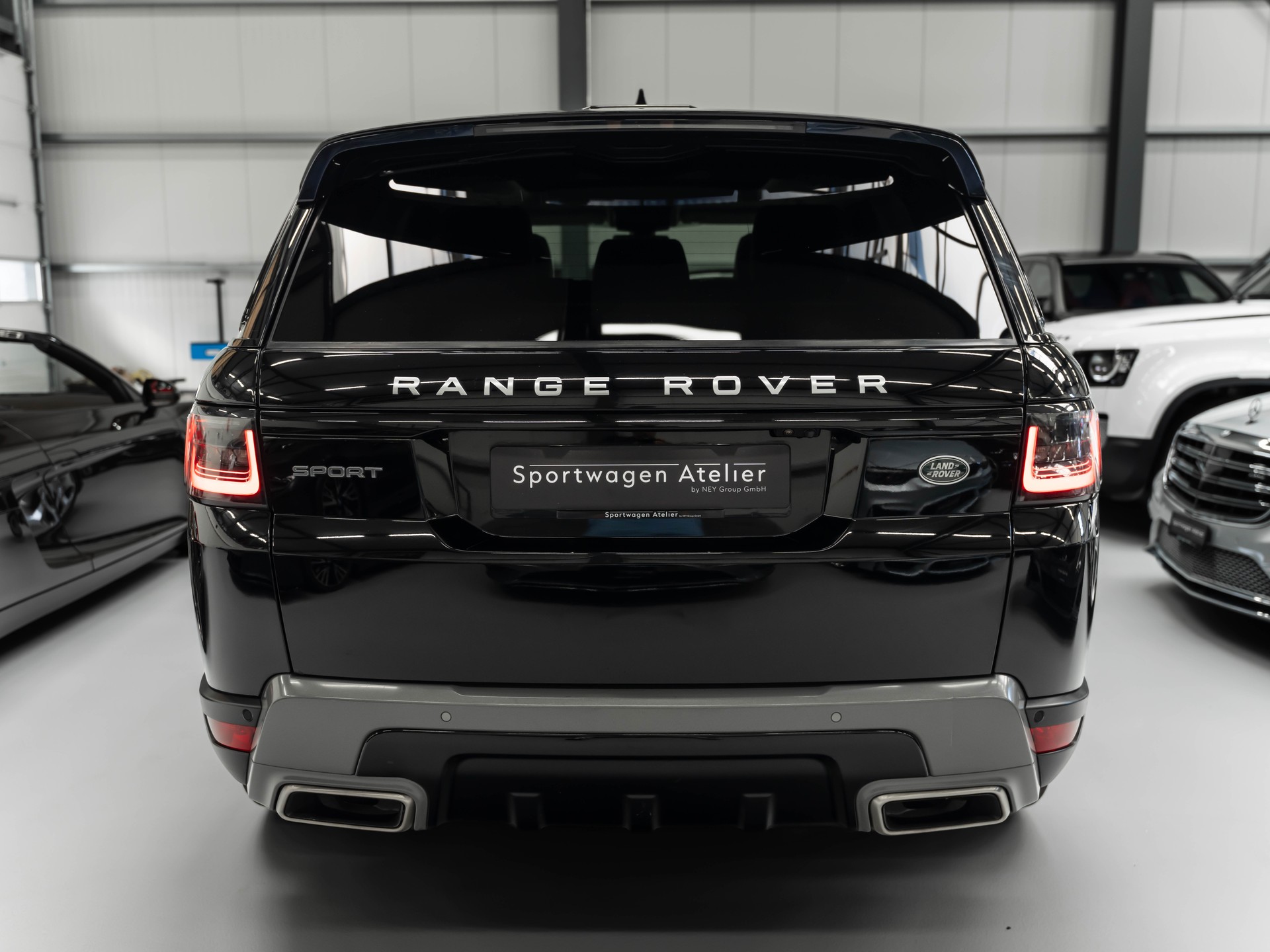 LAND ROVER Range Rover Sport 3.0 TDV6 SE Automatic-image-2
