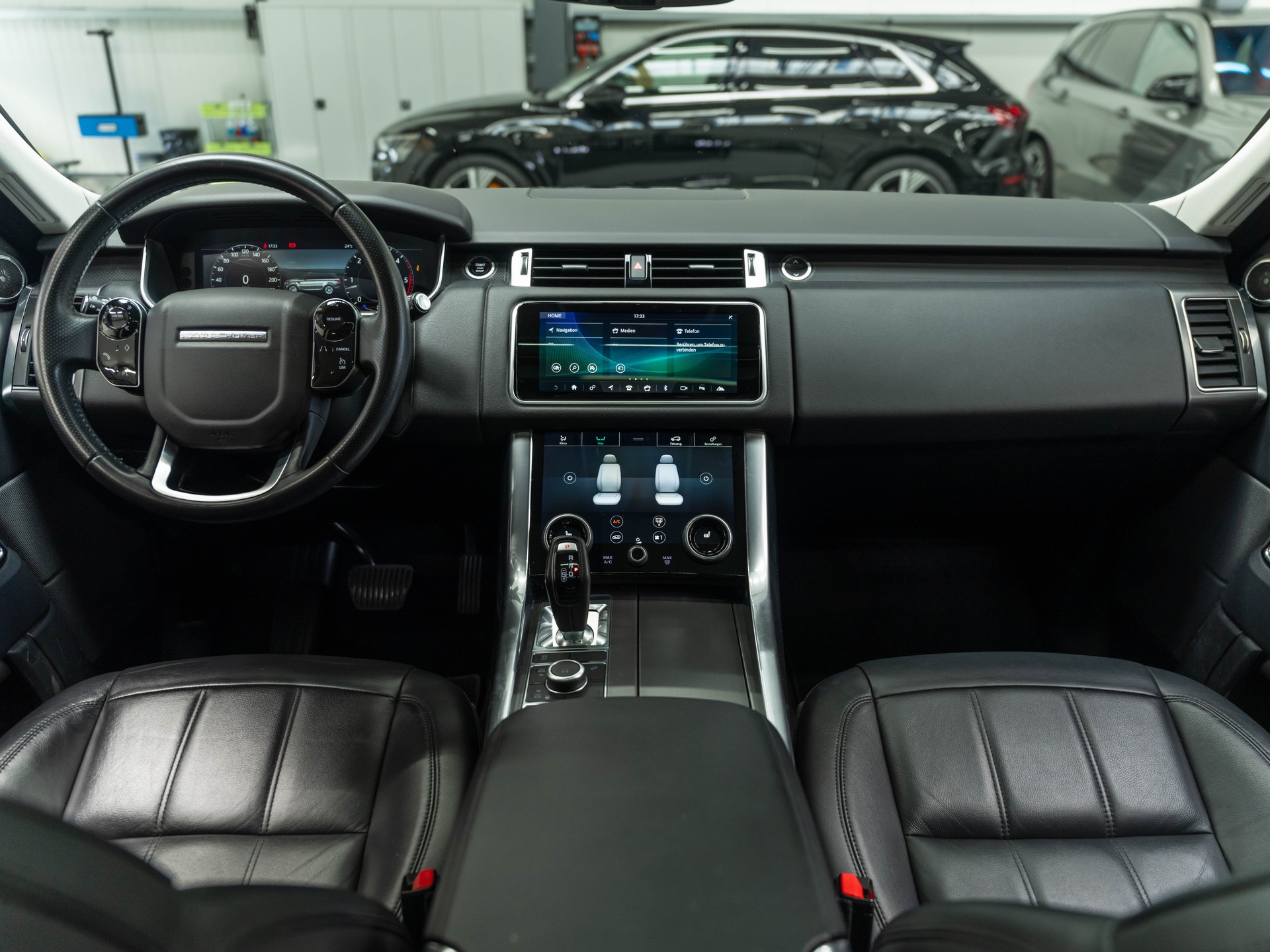 LAND ROVER Range Rover Sport 3.0 TDV6 SE Automatic-image-6
