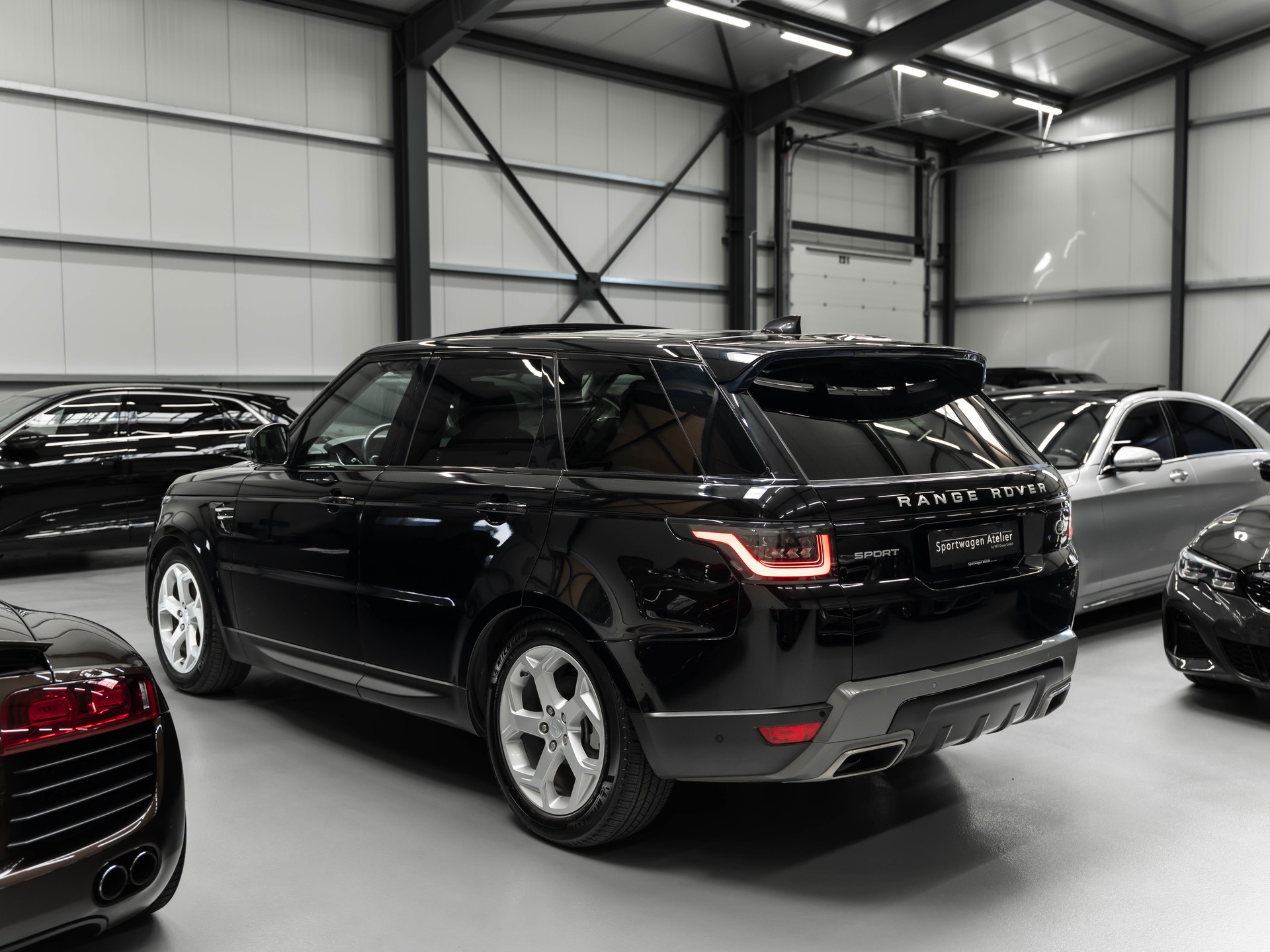 LAND ROVER Range Rover Sport 3.0 TDV6 SE Automatic-image-1