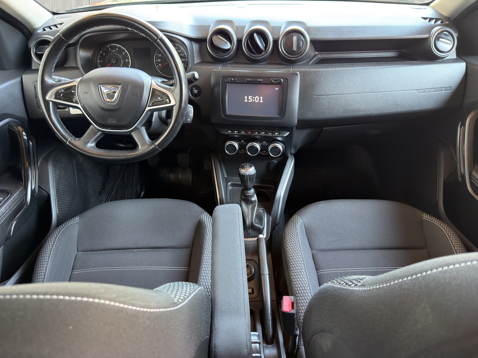 DACIA Duster TCe 125 Prestige 4x4-image-8