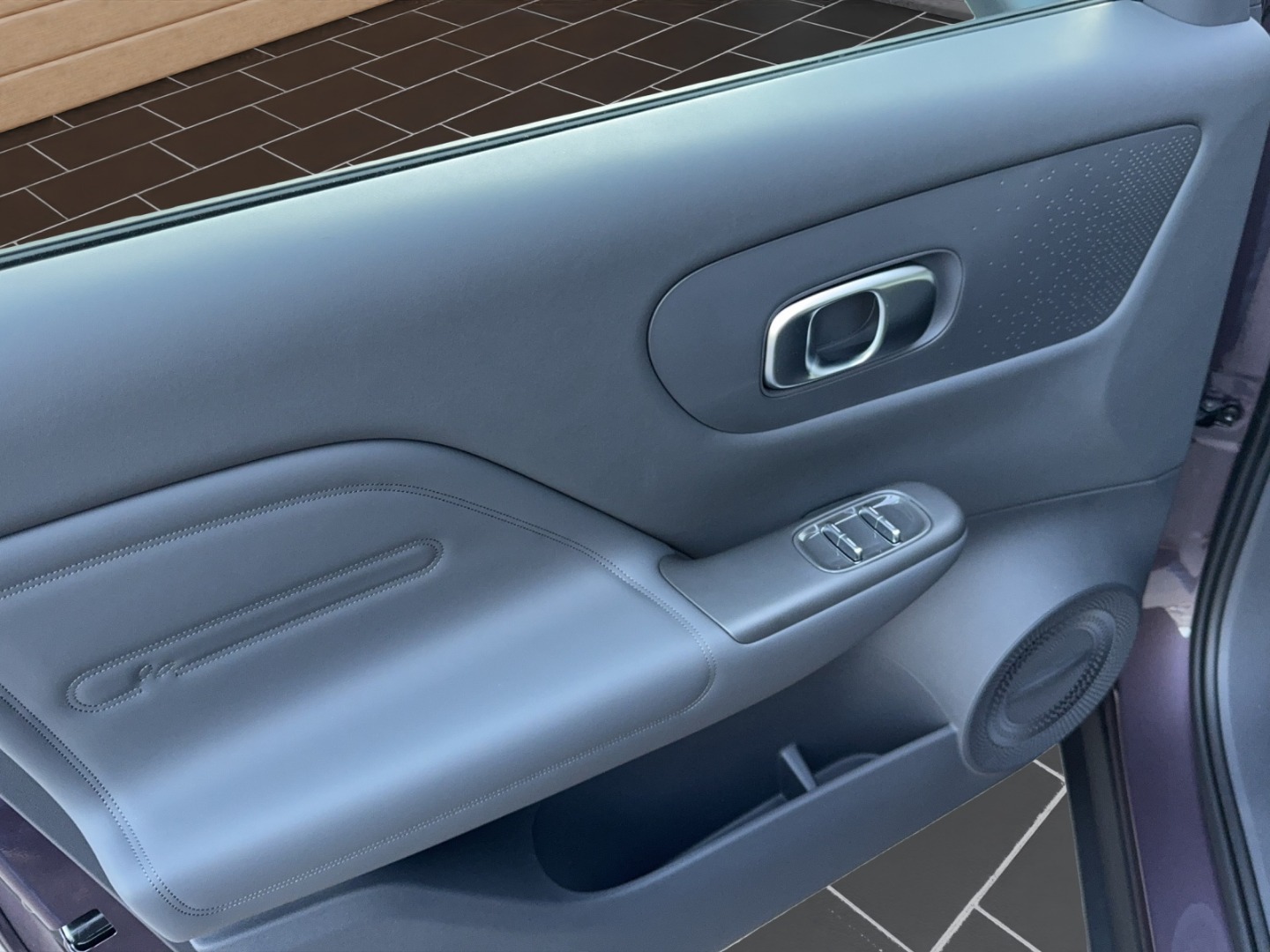 LEAPMOTOR B10 1.5 Hybrid EV-image-14