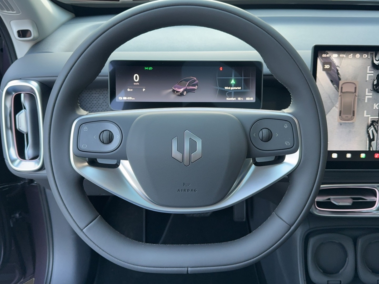 LEAPMOTOR B10 1.5 Hybrid EV-image-12