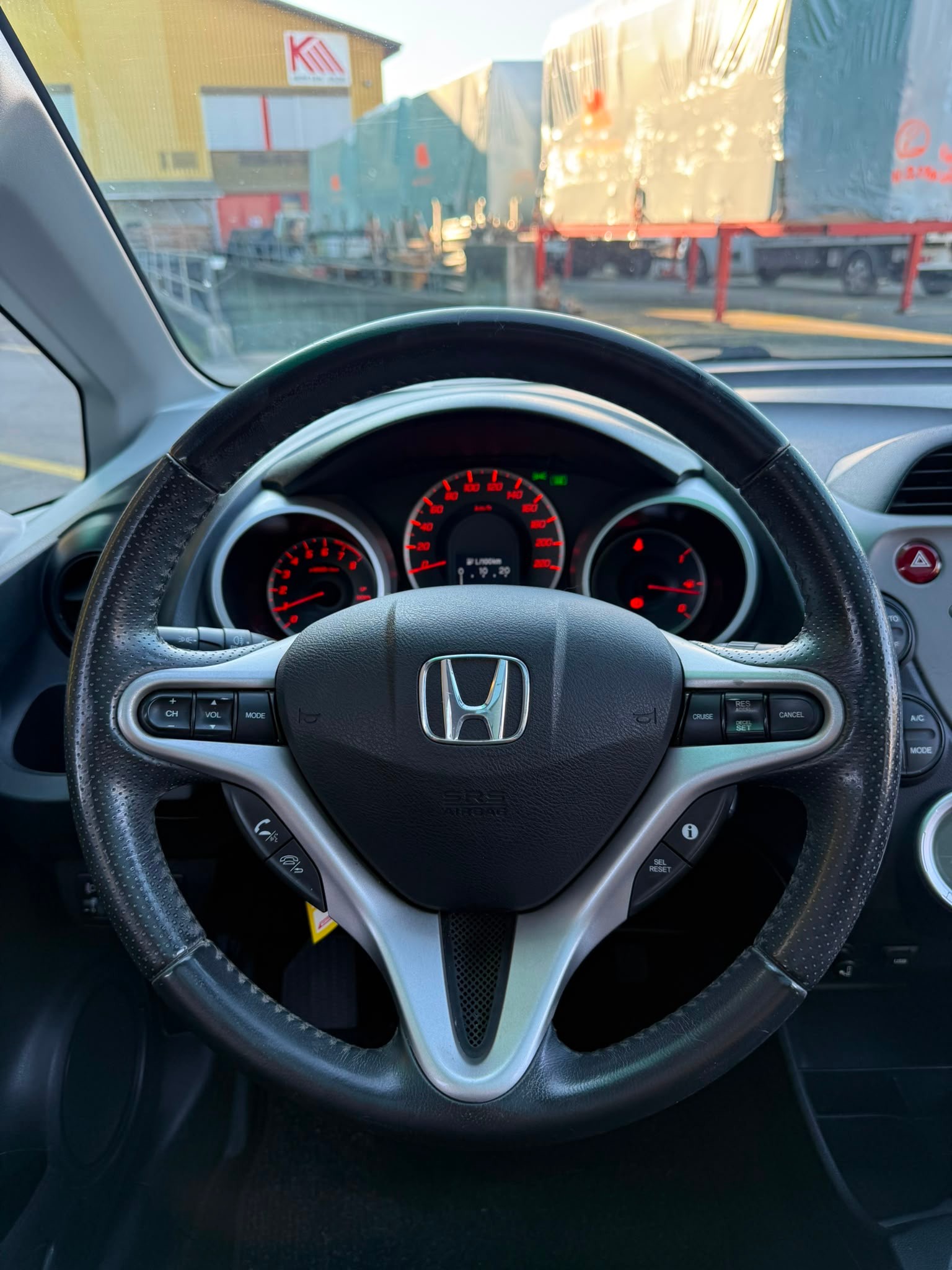 HONDA Jazz 1.4i Comfort-image-13