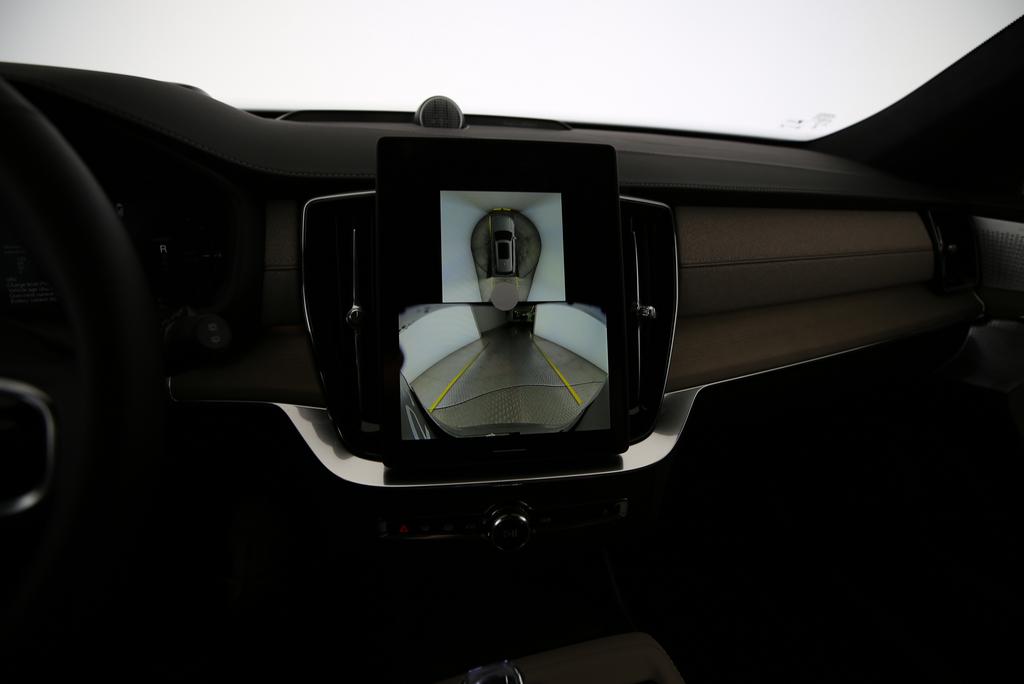 VOLVO XC90 2.0 T8 TE Ultra Bright eAWD-image-3