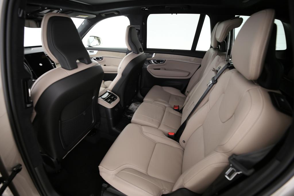 VOLVO XC90 2.0 T8 TE Ultra Bright eAWD-image-8