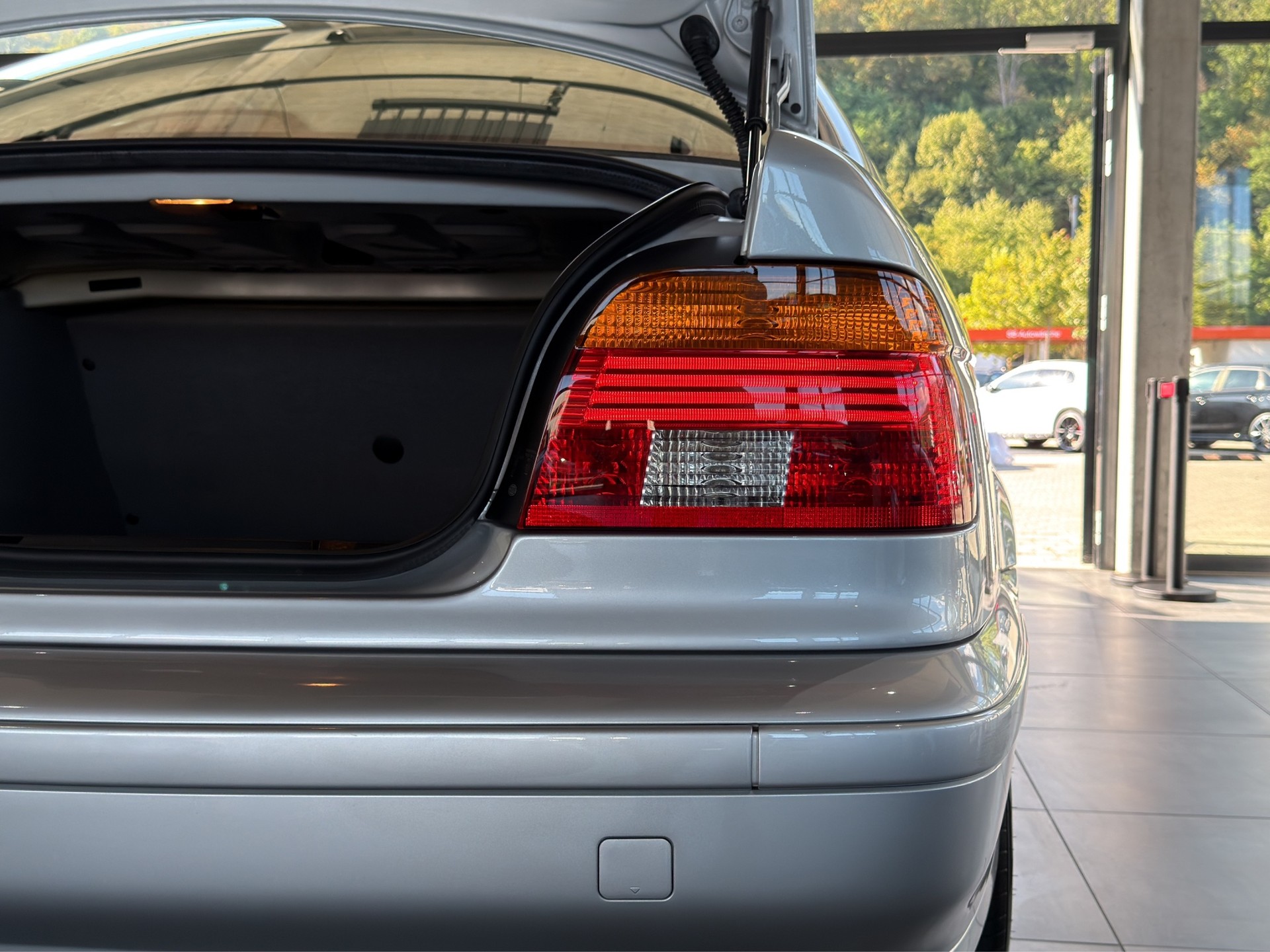 BMW 520i Advantage*TOP Gepflegt*CH-Fahrzeug,ab MFK*-image-18