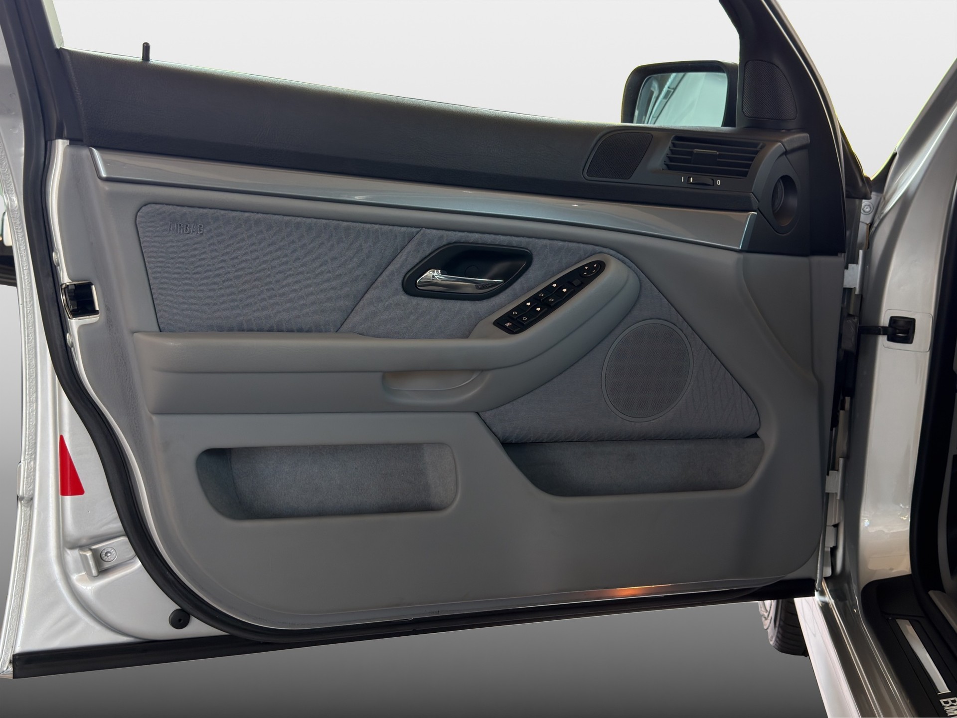 BMW 520i Advantage*TOP Gepflegt*CH-Fahrzeug,ab MFK*-image-14