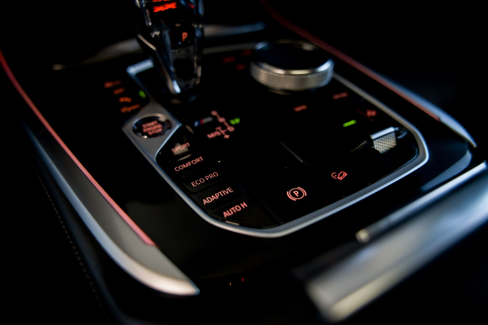 BMW X7 xDrive M50i Steptronic *CH-FHZ*-image-42