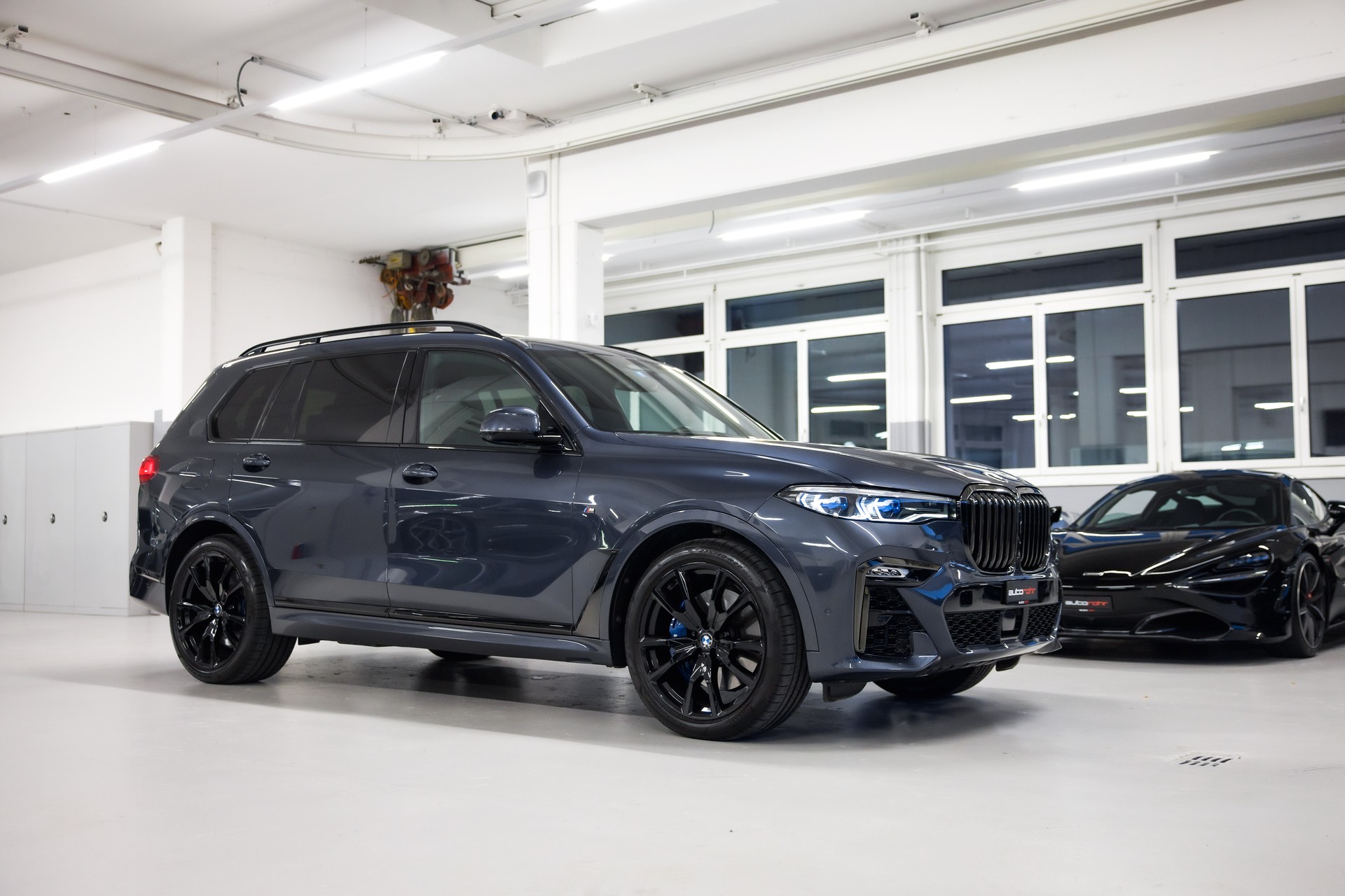 BMW X7 xDrive M50i Steptronic *CH-FHZ*-showroom-element-1