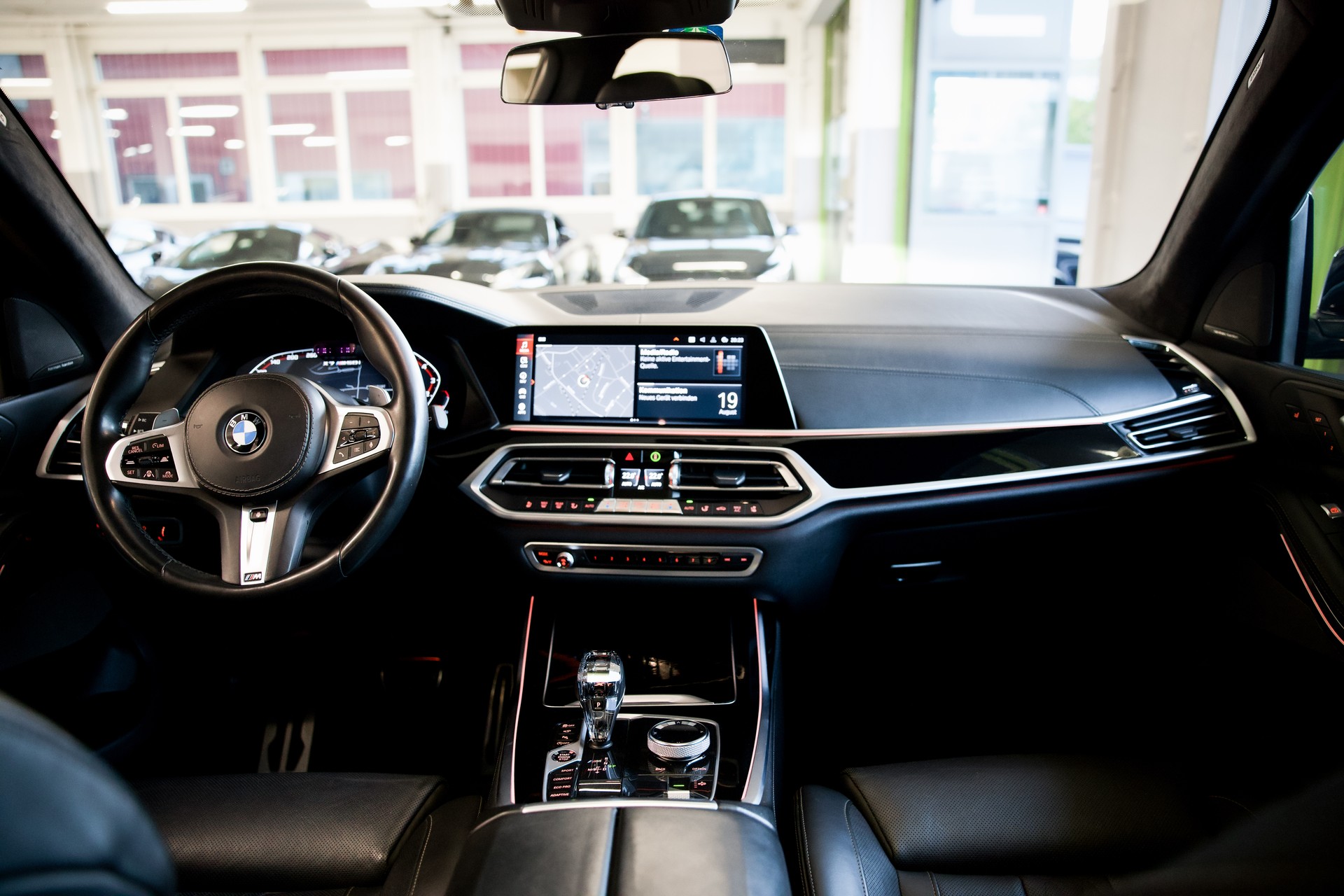 BMW X7 xDrive M50i Steptronic *CH-FHZ*-image-18