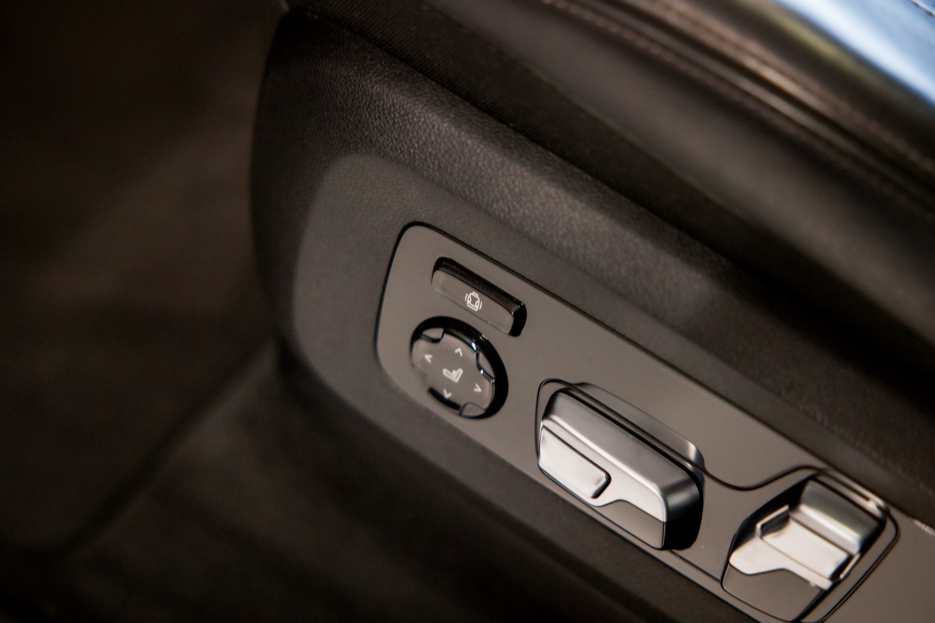 BMW X7 xDrive M50i Steptronic *CH-FHZ*-image-31