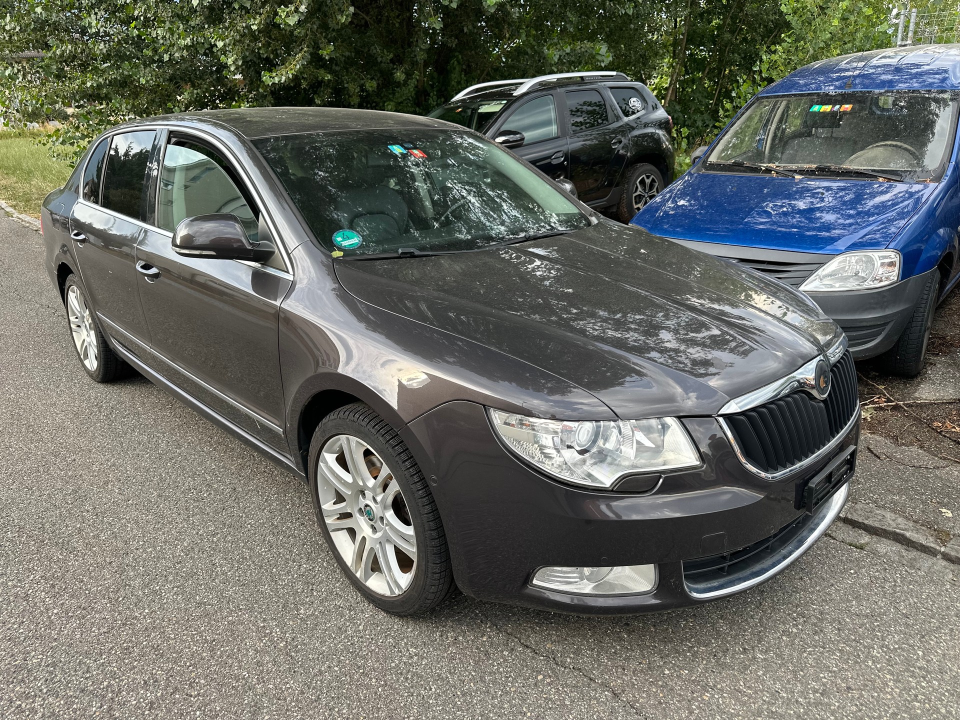 SKODA Superb 1.8 TSI Elegance DSG-image-1