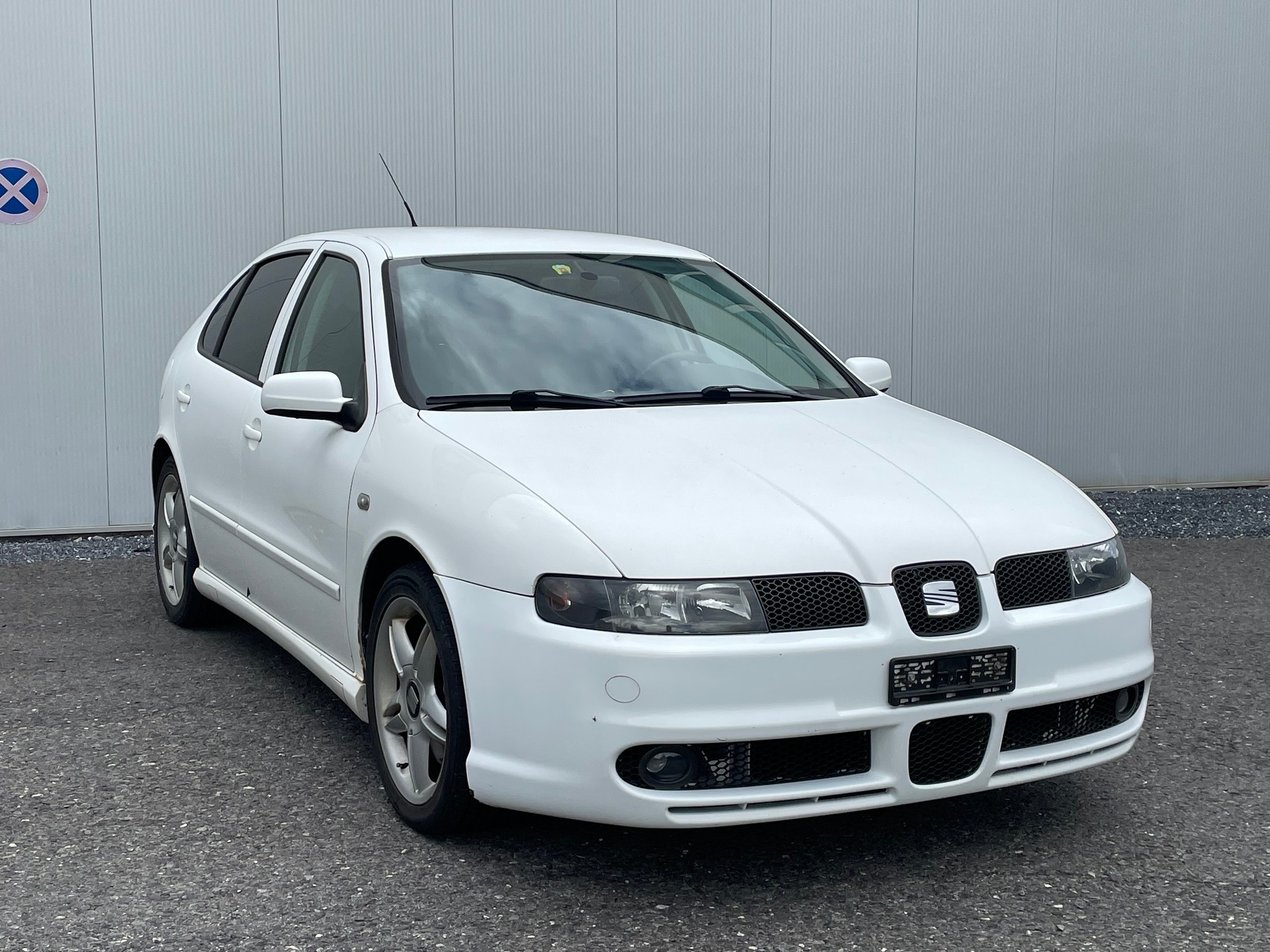 SEAT Leon 2.8 Cupra 4-image-4